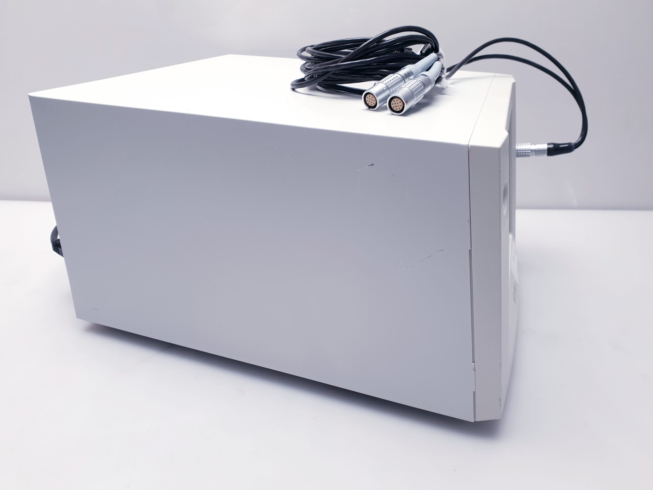 Stryker RF MultiGen 0406-900-000 Ineterventional Spine Generator mit Zubehör und Handstücke — image 1 of 4