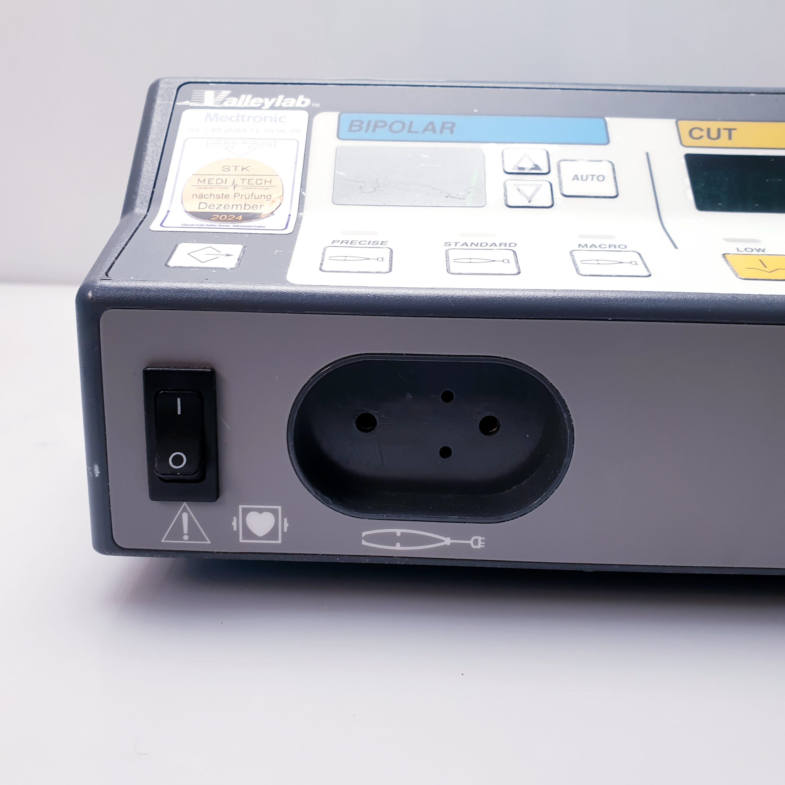 Valleylab Force Fx FX-8CA Electrosurgical Generator HF Gerät thumbnail 5
