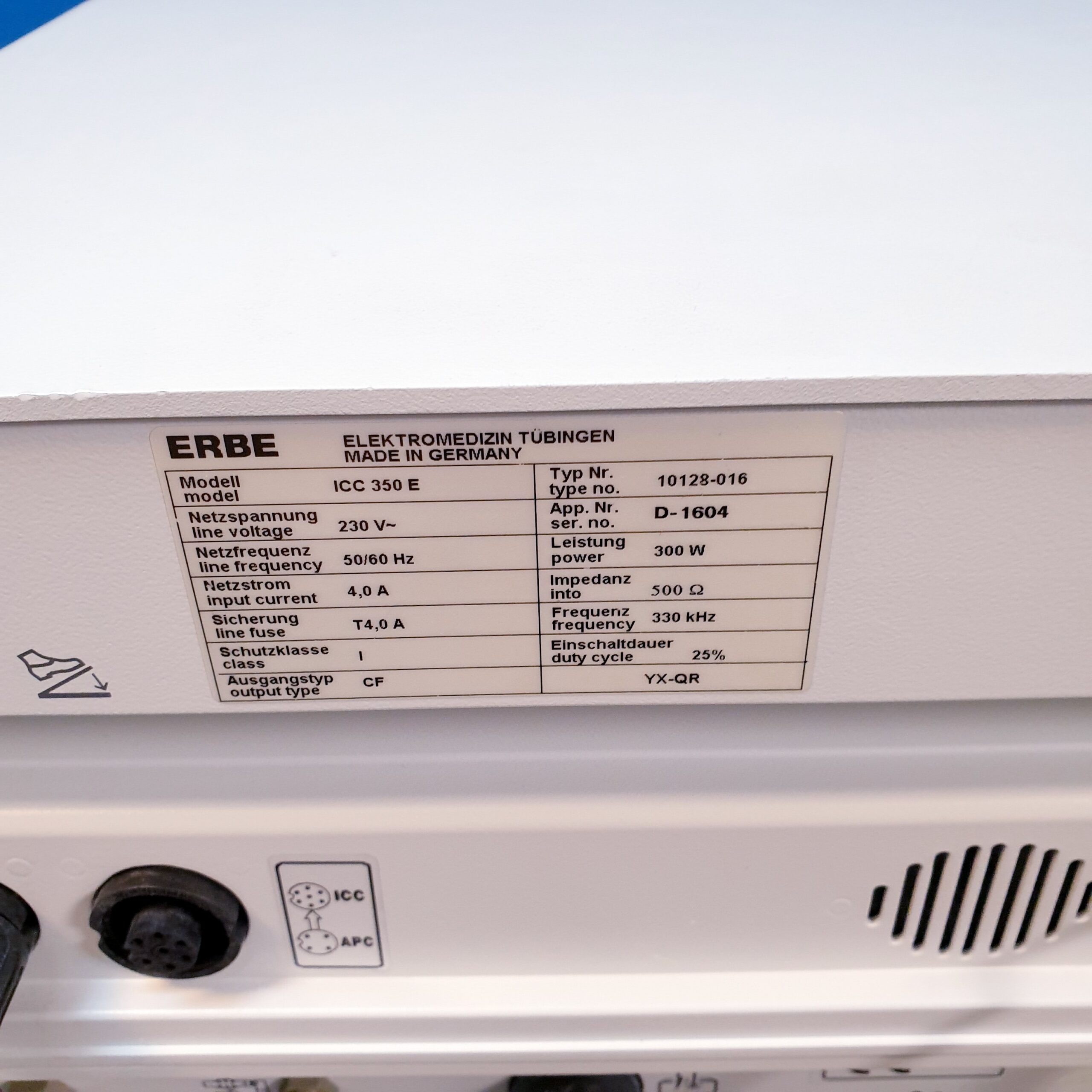 ERBE ICC 350 & APC 300 HF-Chirurgiegerät mit Argon-Beamer thumbnail 12