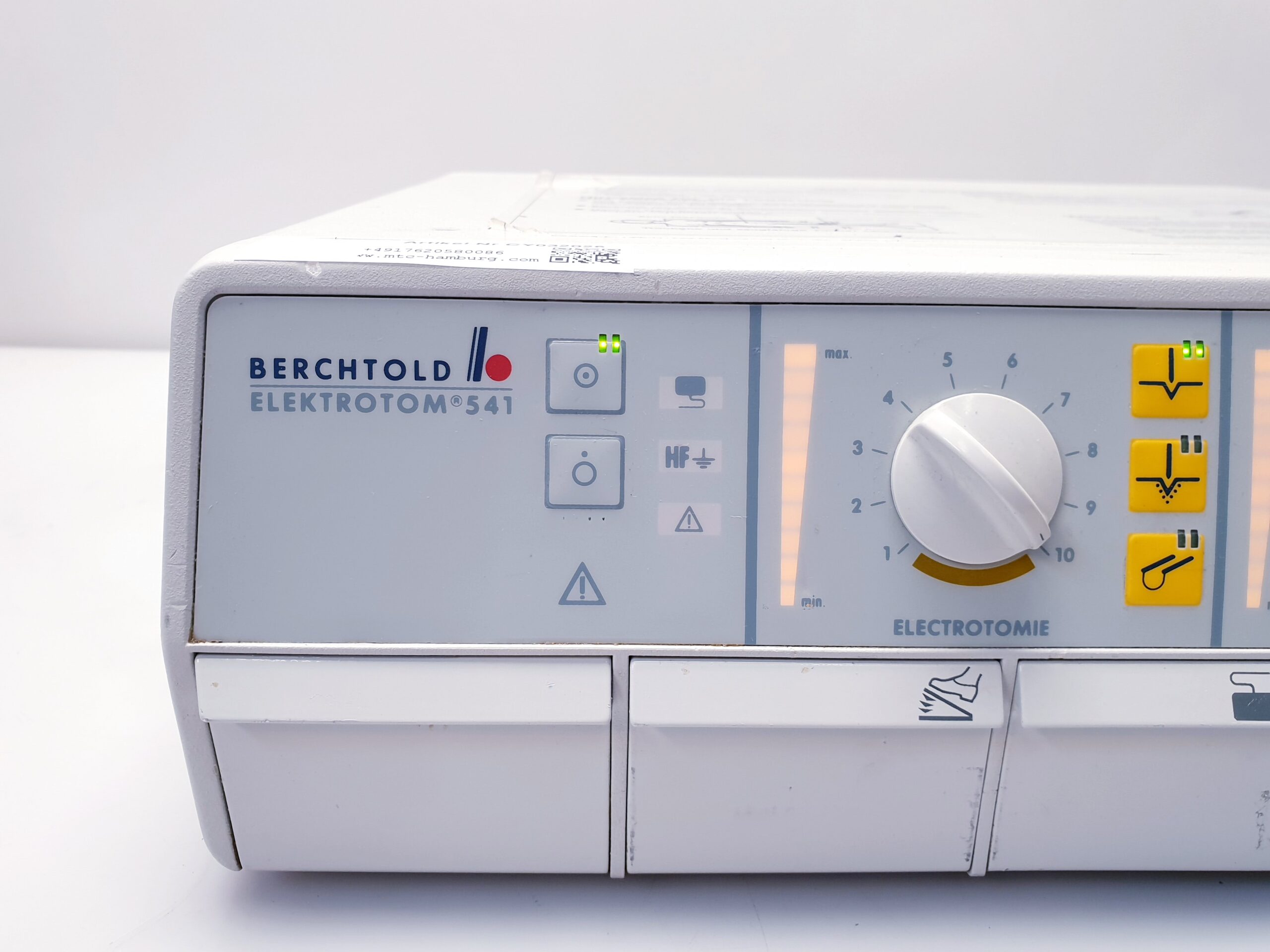 BERCHTOLD Elektrotom 541 (Version 1086) Electrosurgical Unit thumbnail 4