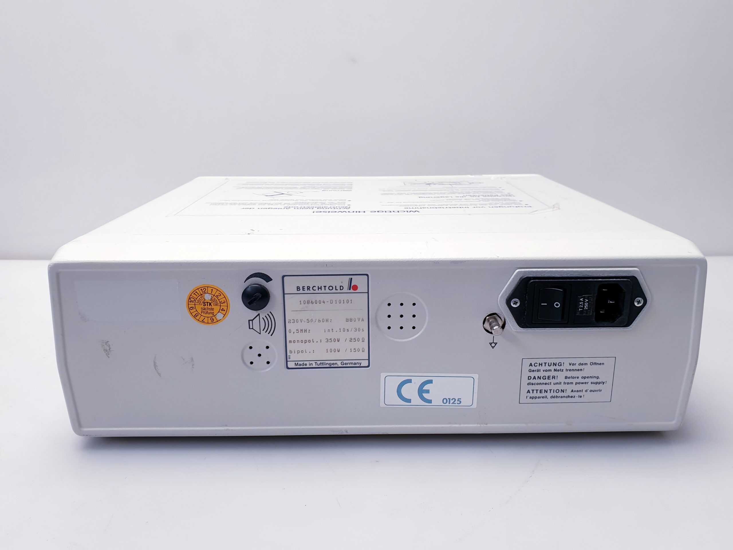 BERCHTOLD Elektrotom 541 (Version 1086) Electrosurgical Unit thumbnail 6