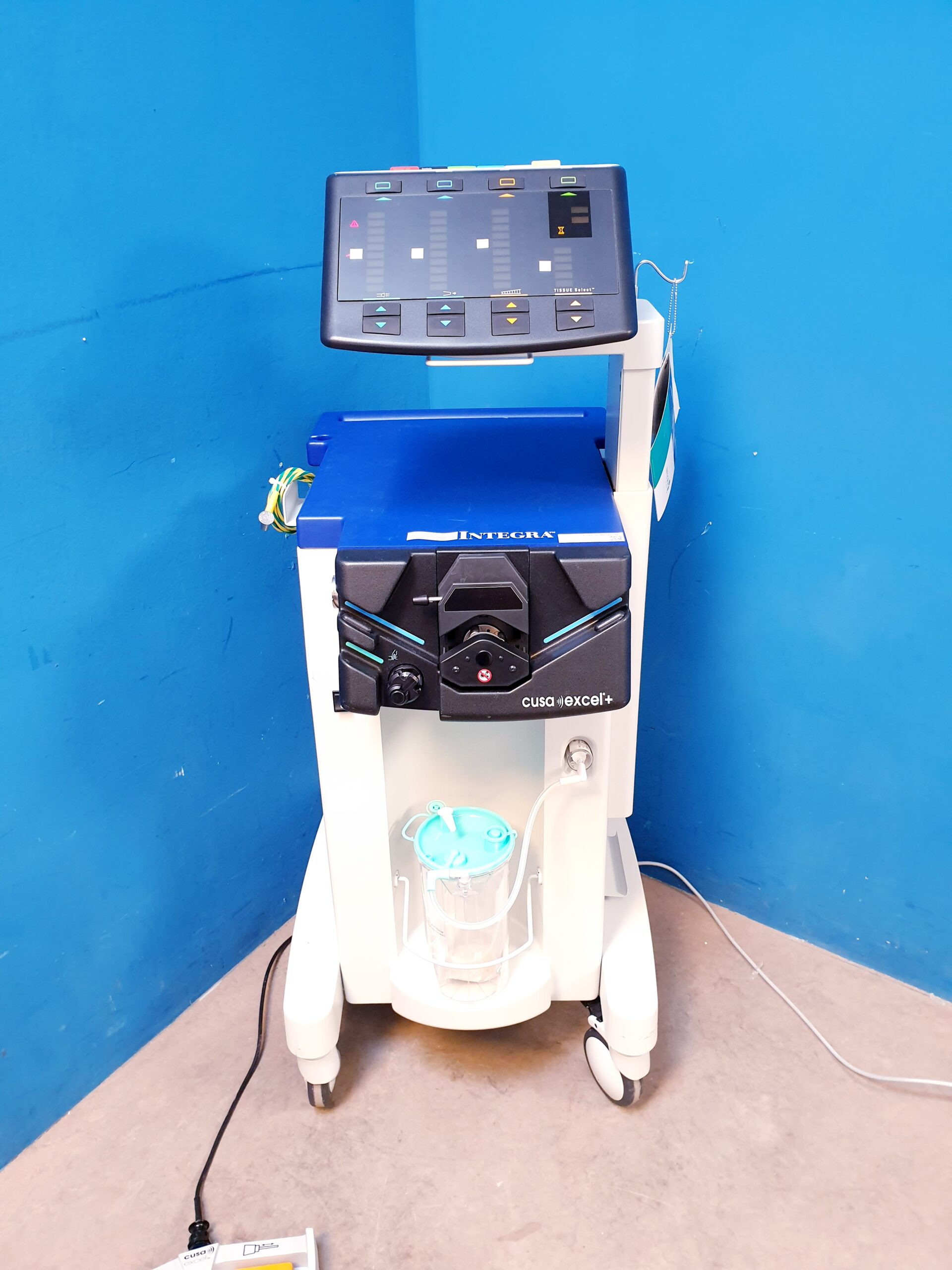 Valleylab Cusa Excel 8 System Ultrasonic Aspirator System thumbnail 2