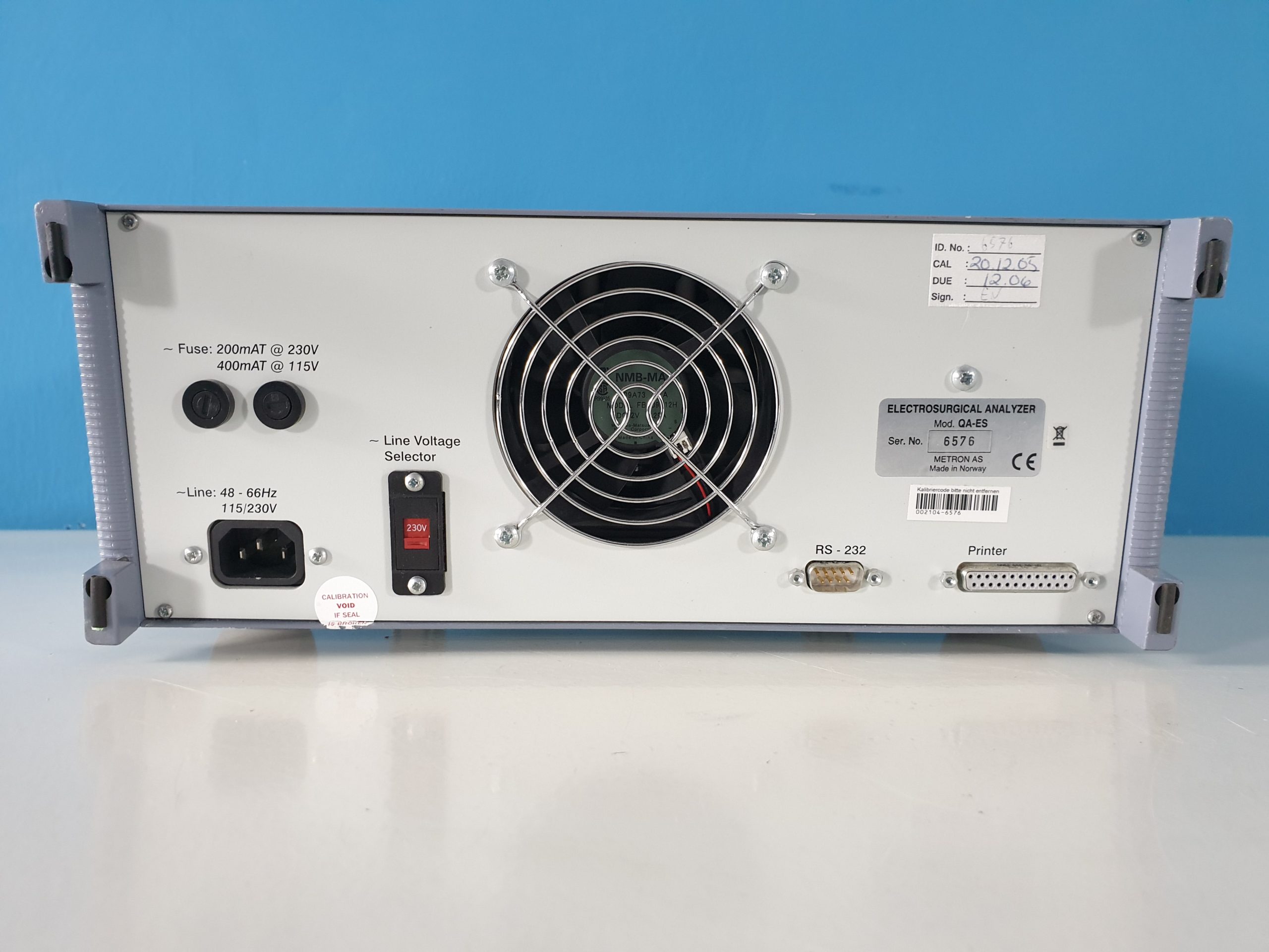 Metron / Fluke QA-ES MK II Electrosurgical Analyzer thumbnail 2