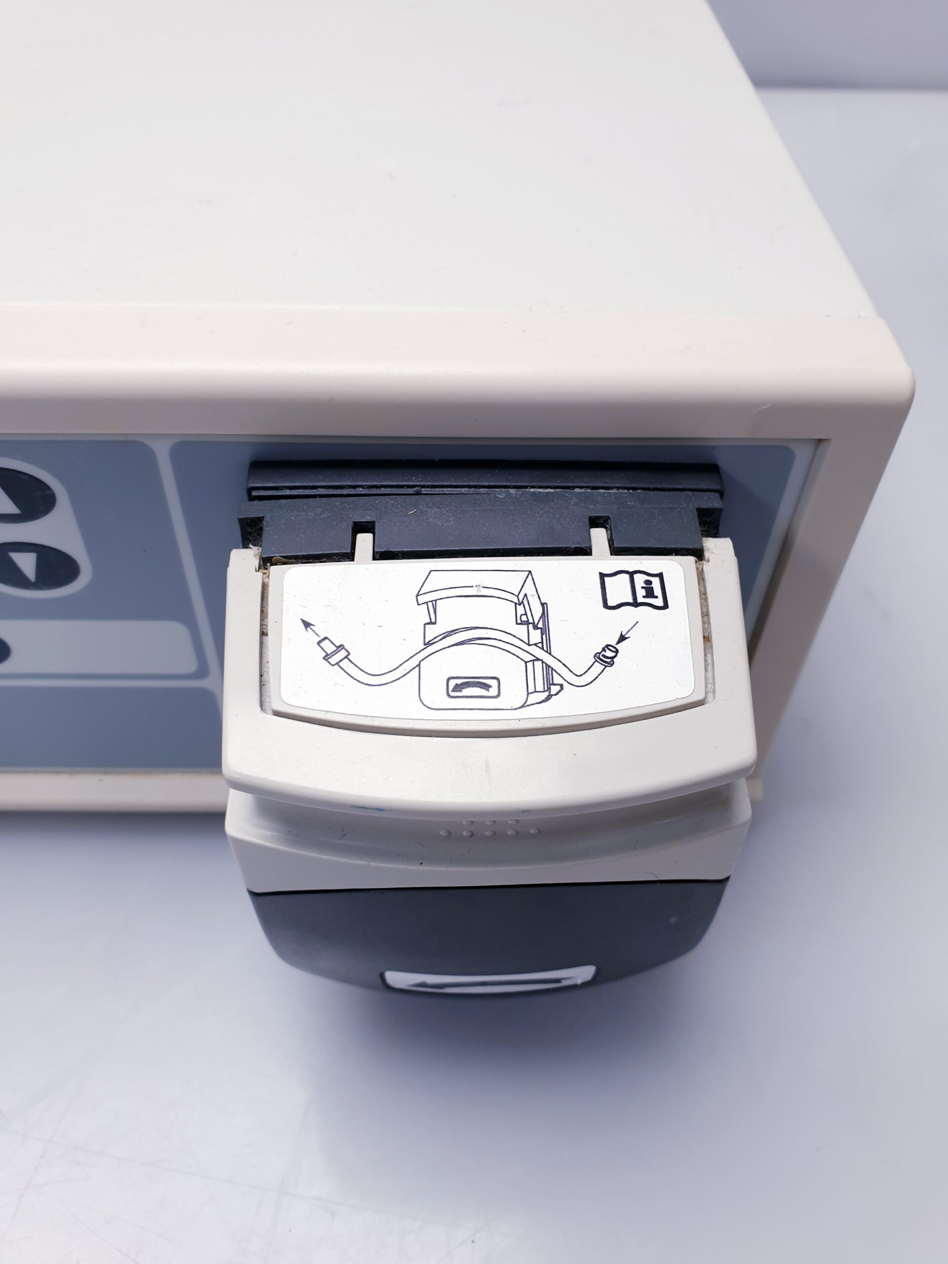 Olympus ESG-100 HF Electrosurgical Generator AFU-100 flushing Pumpe thumbnail 13
