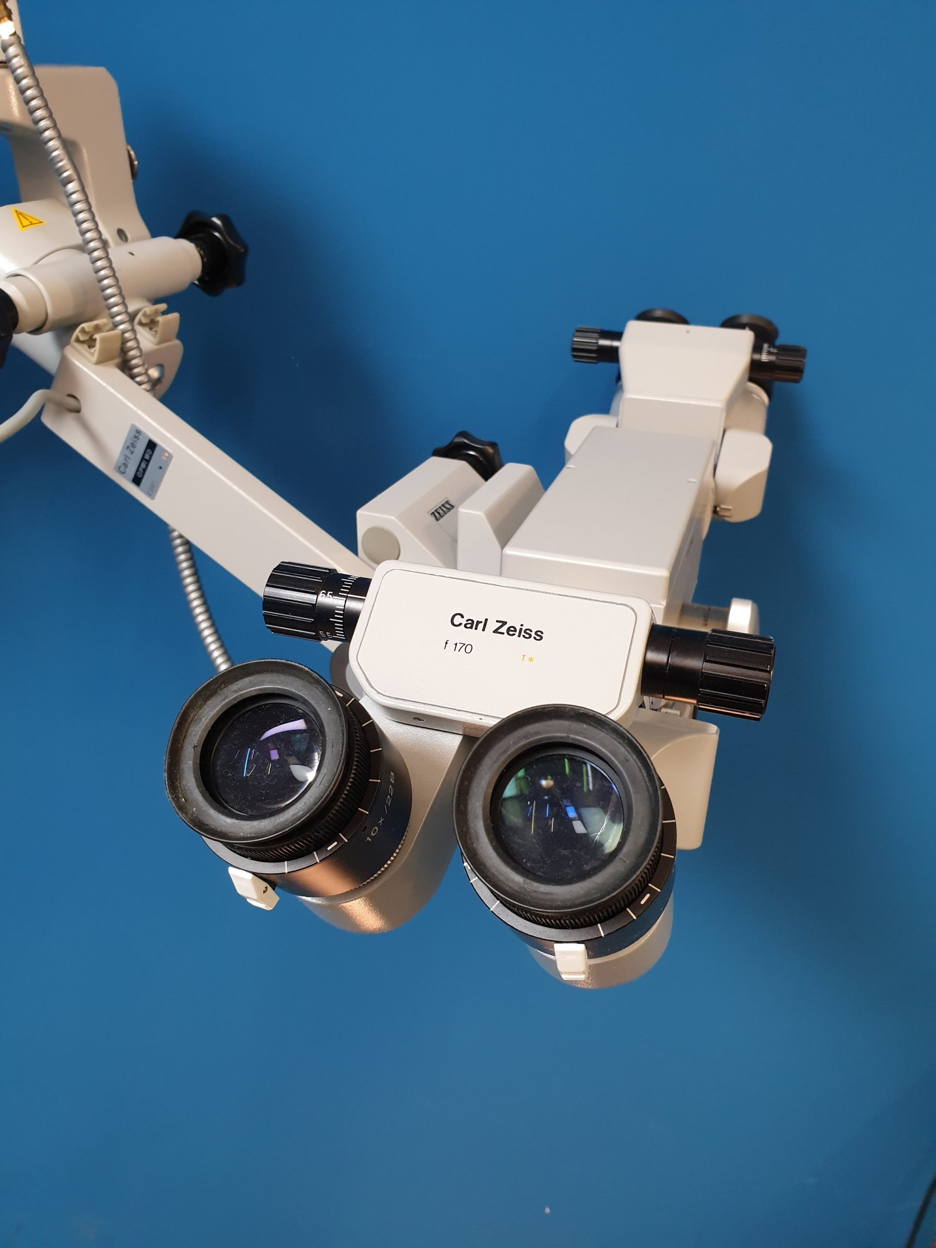 Carl Zeiss Universal S3 OPMI MD F170 mit Mitbeobachter thumbnail 4