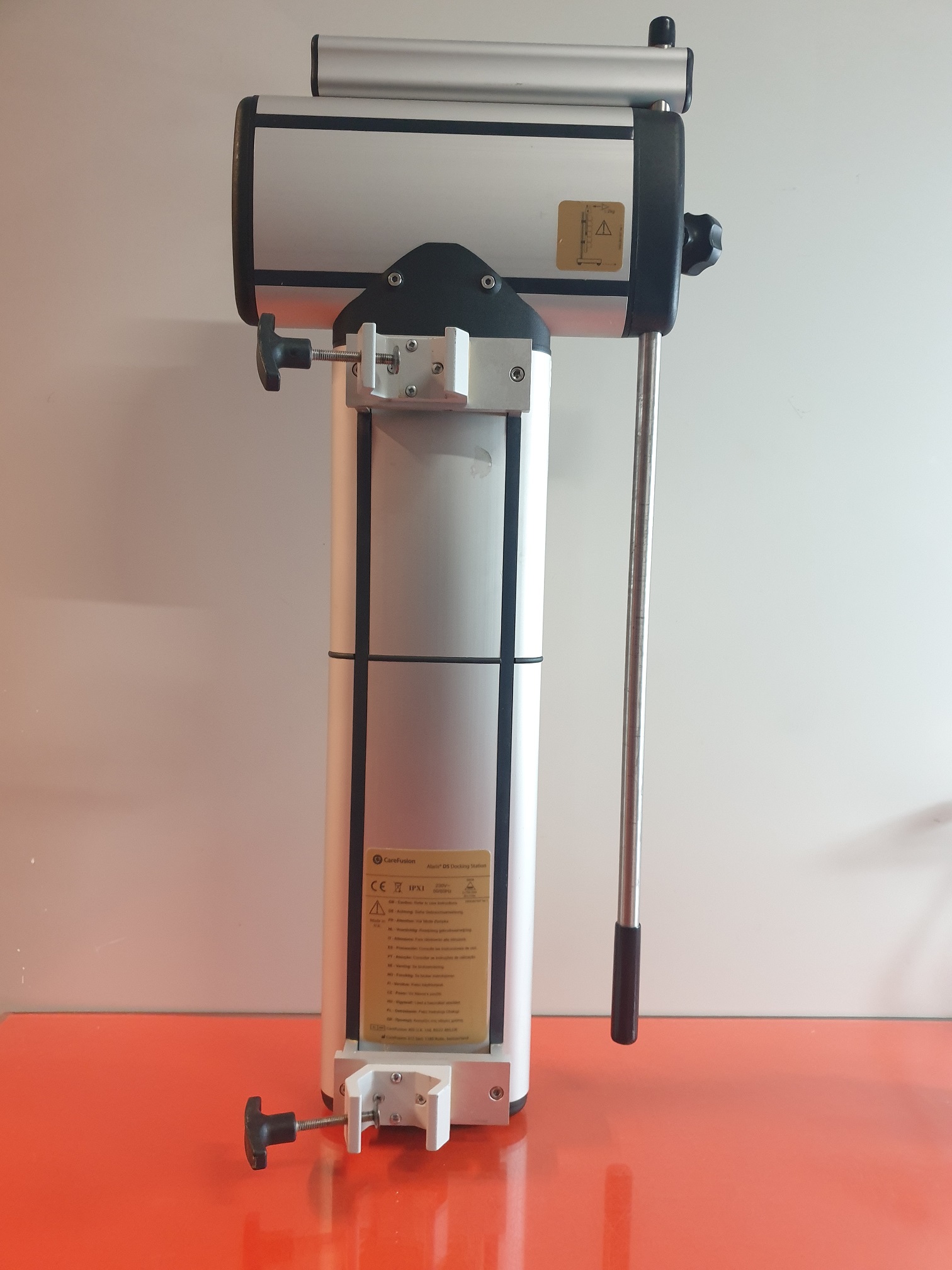 Care Fusion Alaris Asena DS Dockingstation für 06 Pumpen thumbnail 7