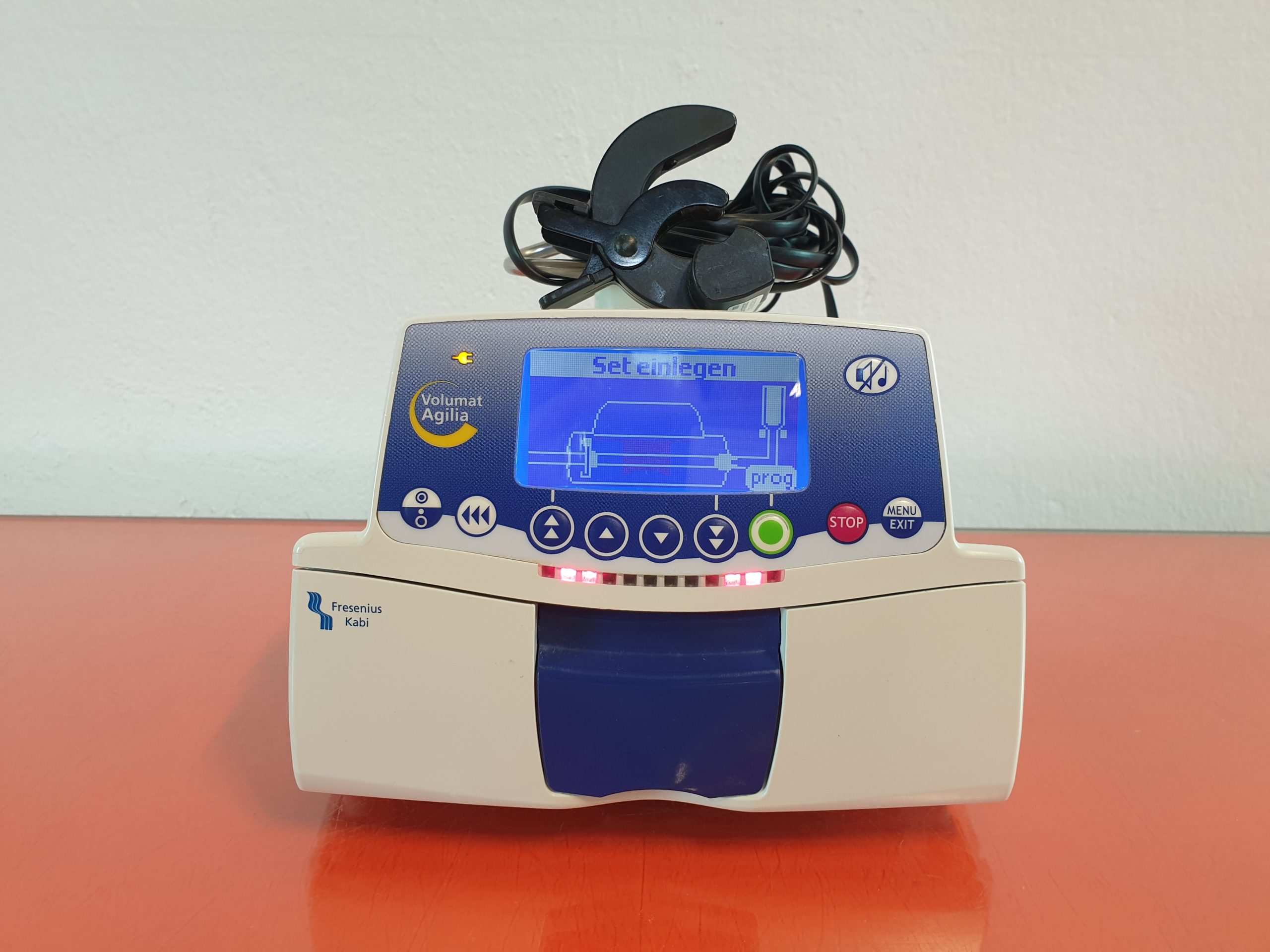 Fresenius Kabi Volumat Agilia IV Infusion Pump mit Tropfensensor — image 1 of 6