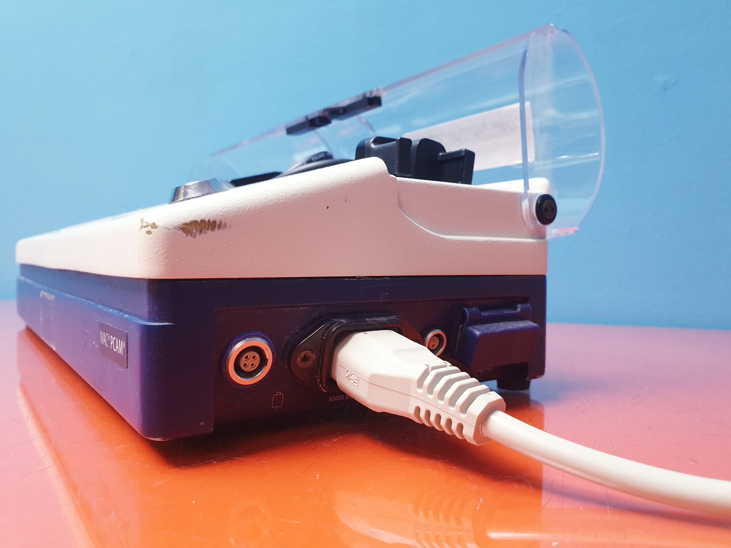 ALARIS IVAC PCAM P5000 Spritzenpumpe Infusionssystem thumbnail 3