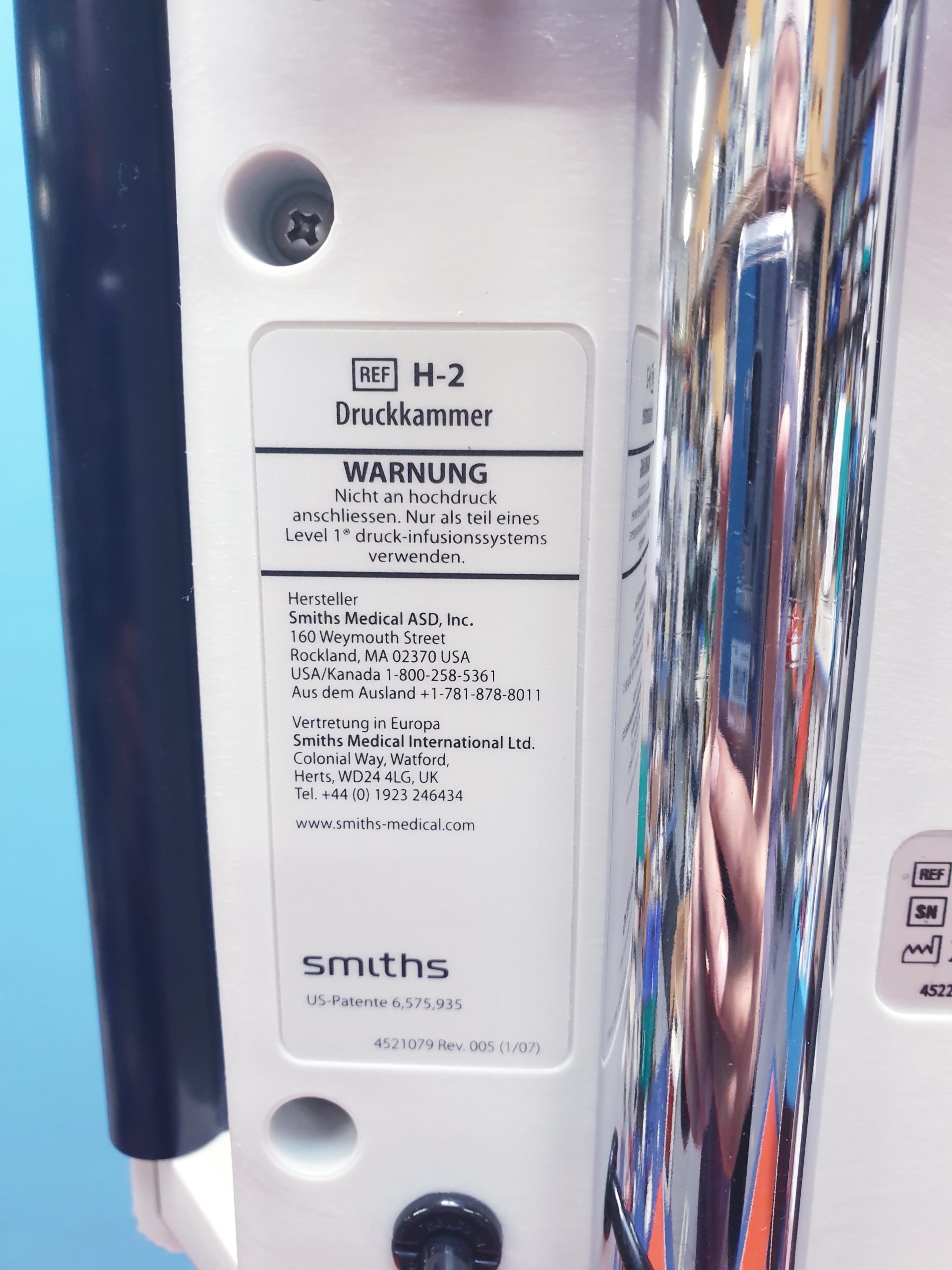 Smiths Level 1 H-1200 Fast Flow Fluid Warmer with 2 x H-2 Pressure Chambers (Powers Up) thumbnail 5
