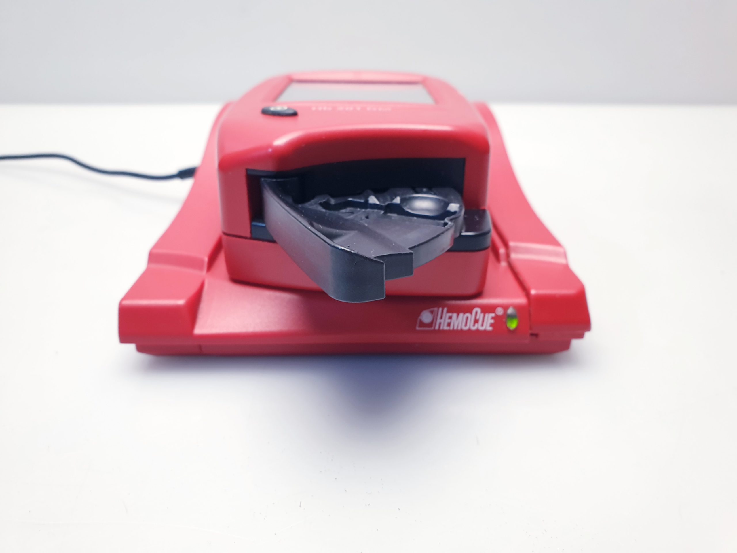 HemoCue Hemoglobin 201 DM Analyser thumbnail 5