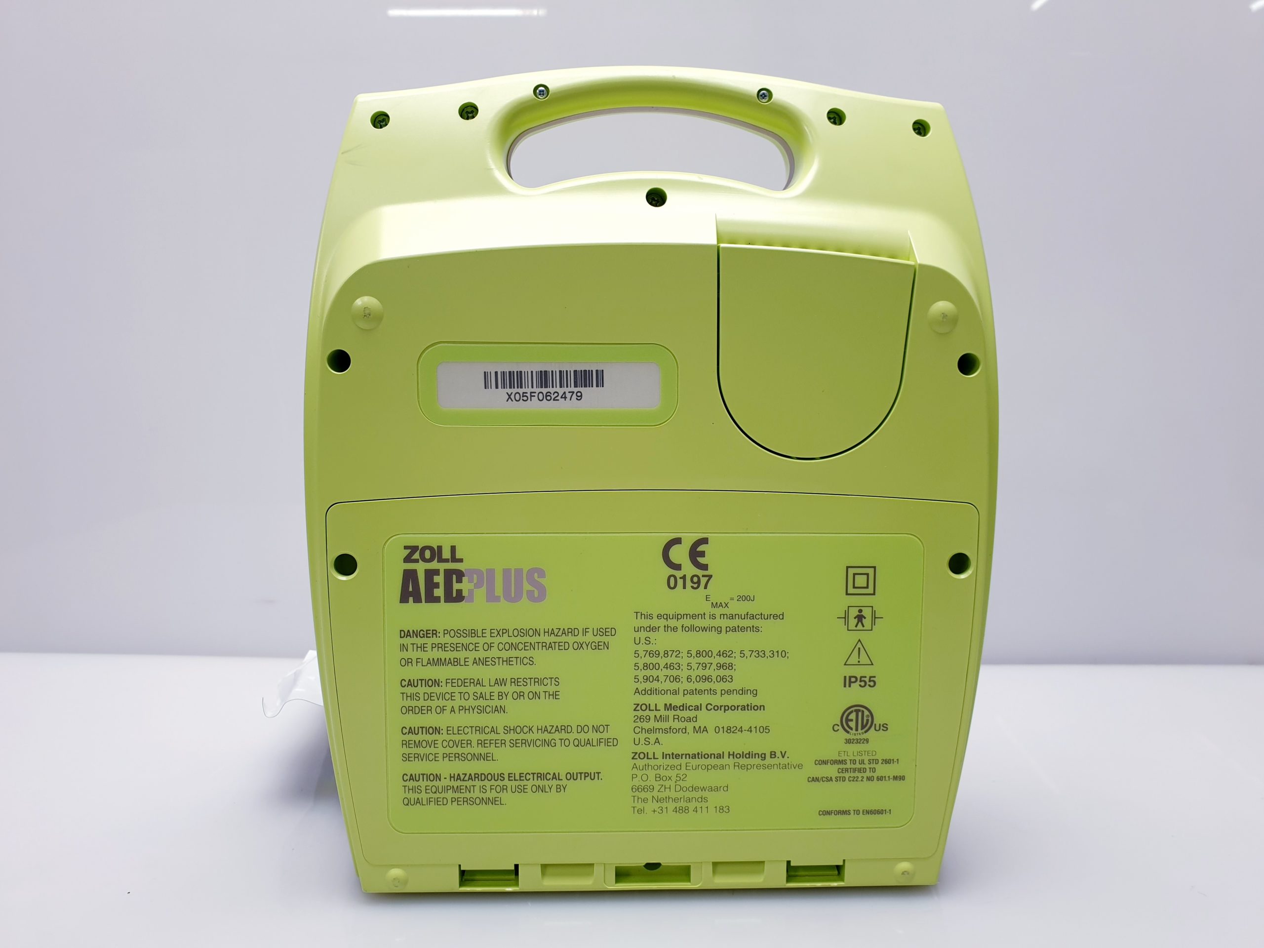 Zoll AED Plus Vollautomat Defibrillator vollautomatisch thumbnail 9