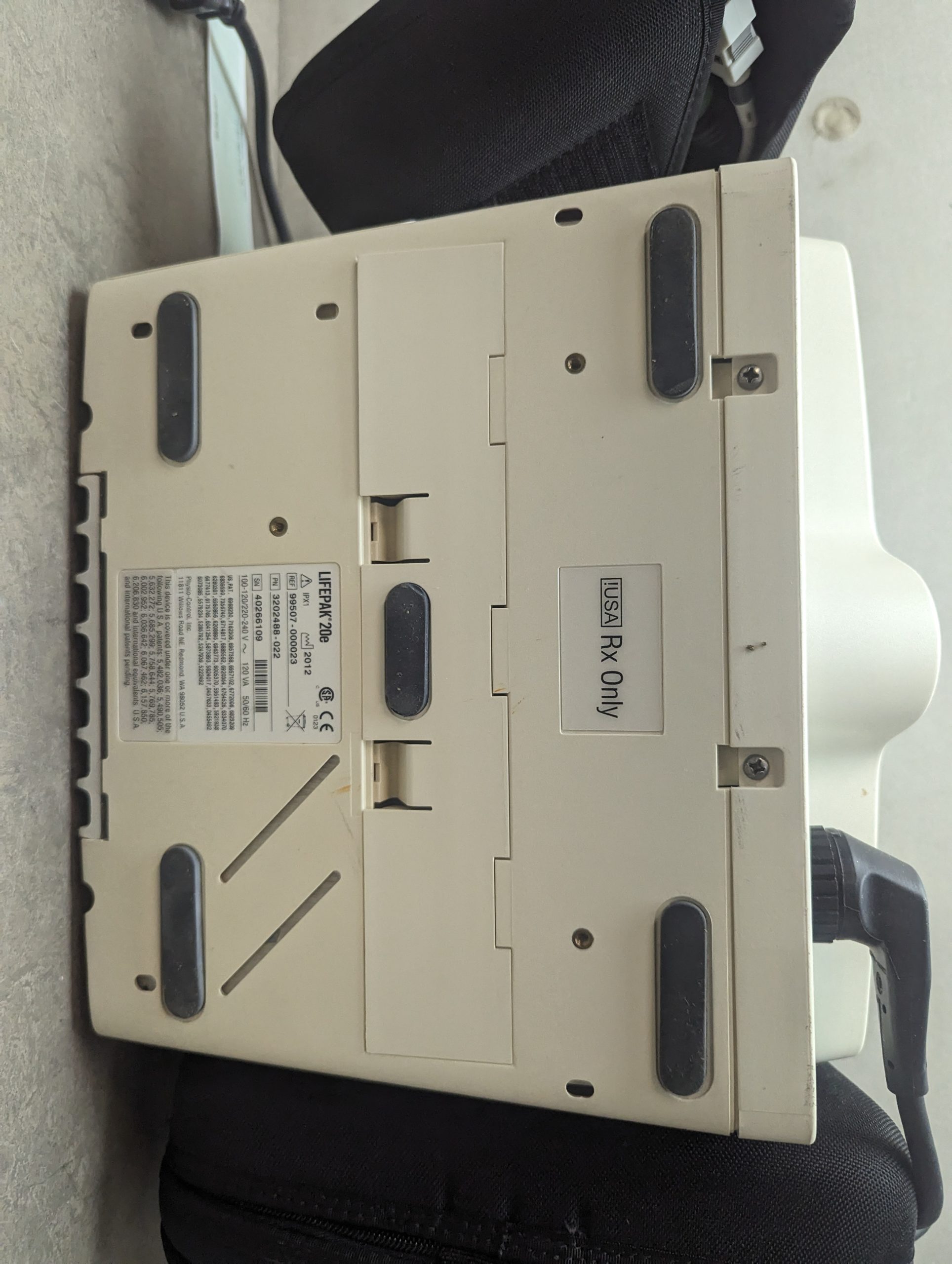 Medtronic Lifepak 20e Defi Defribrilator thumbnail 6