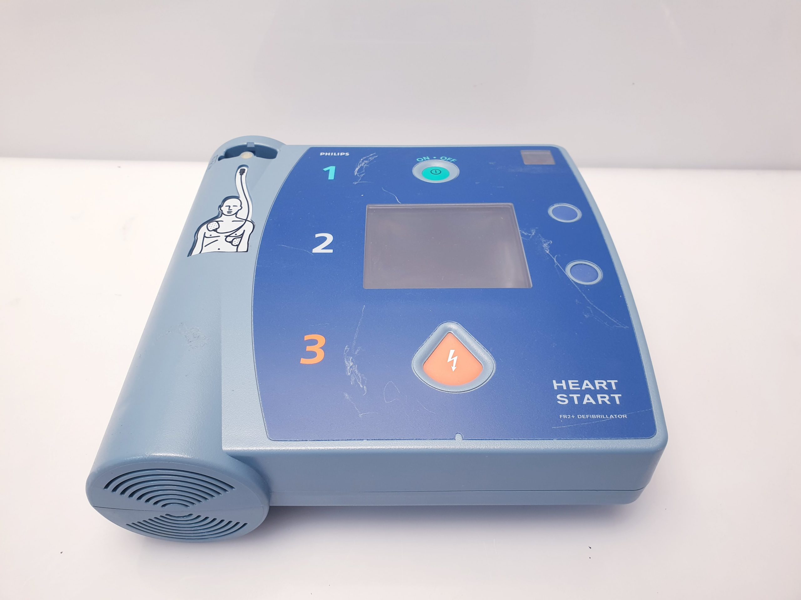 Laerdal heartstart fr2 semi automatic Defibrillator thumbnail 2