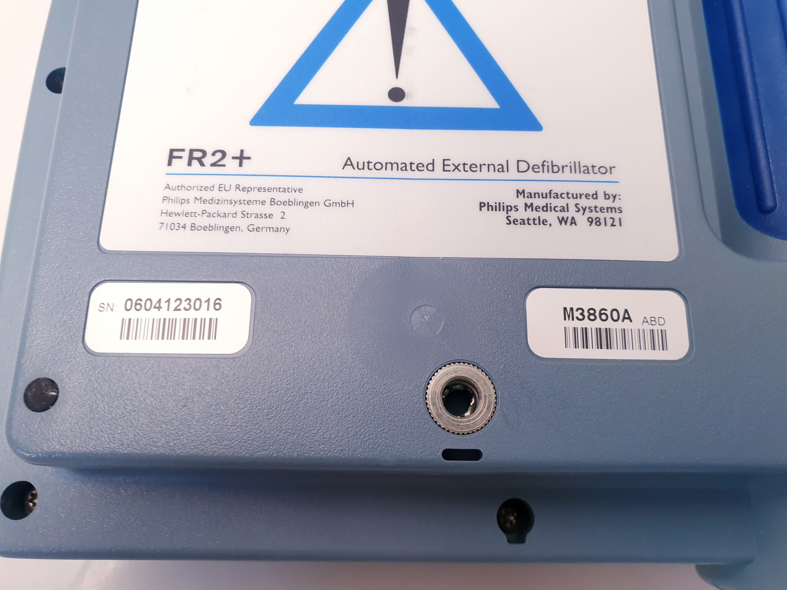 Laerdal heartstart fr2 semi automatic Defibrillator thumbnail 6