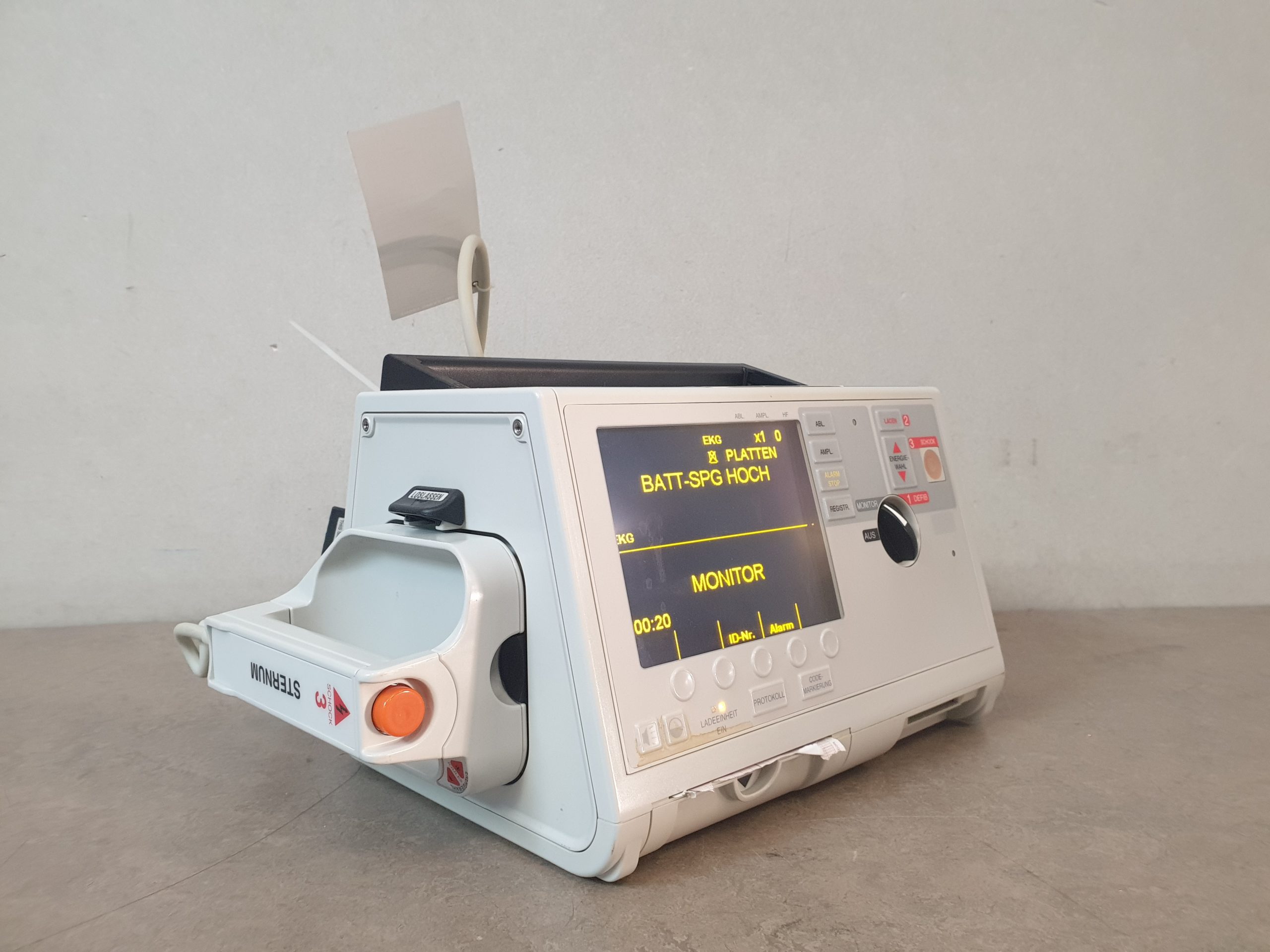 ZOLL M-Series biphasischer Defibrillator, inkl. Pacemaker, EKG, Drucker, Analyse, Akku thumbnail 3