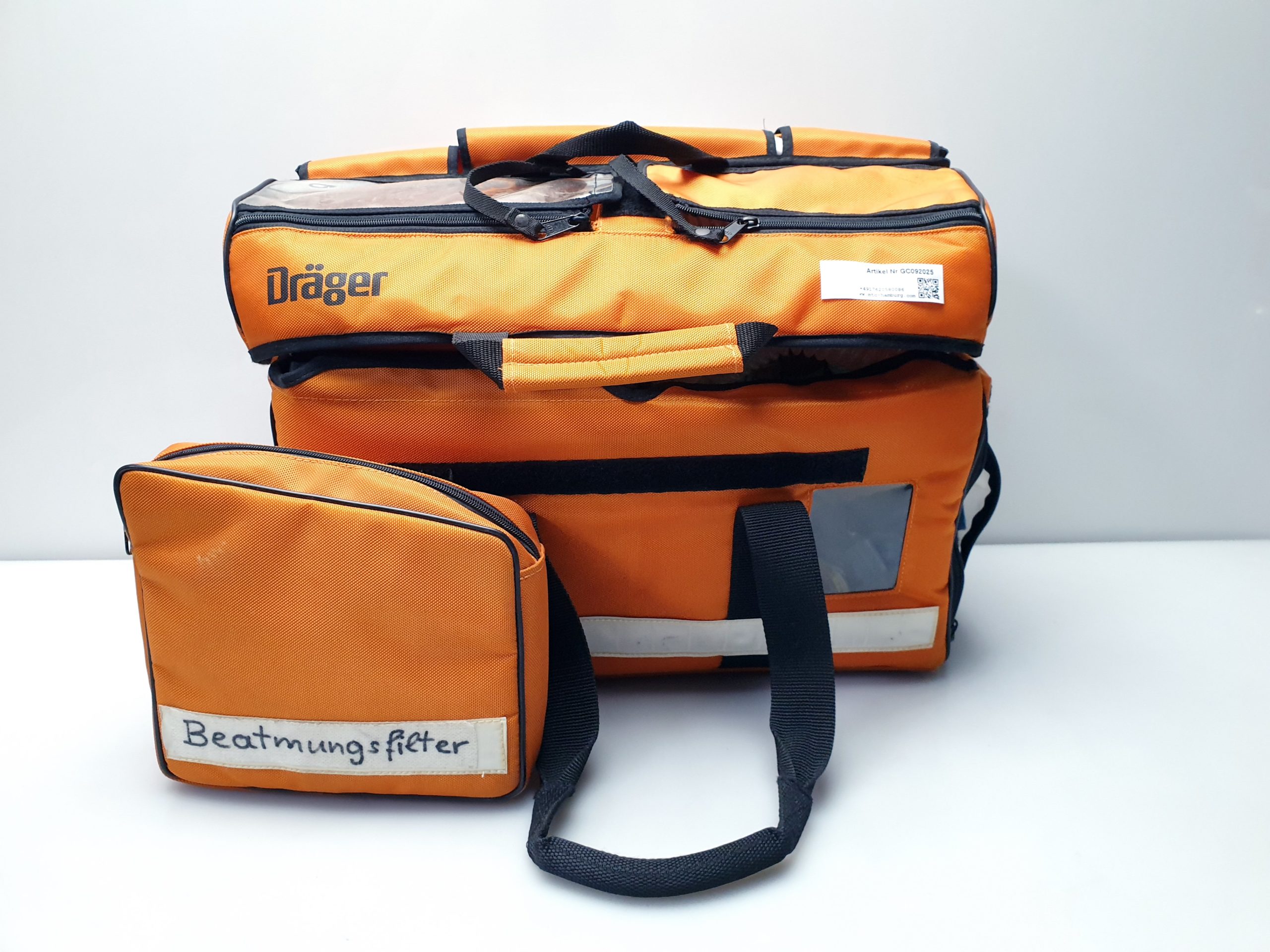 Dräger Drager Oxylog 1000 – Notfallbeatmungsgerät — image 1 of 16