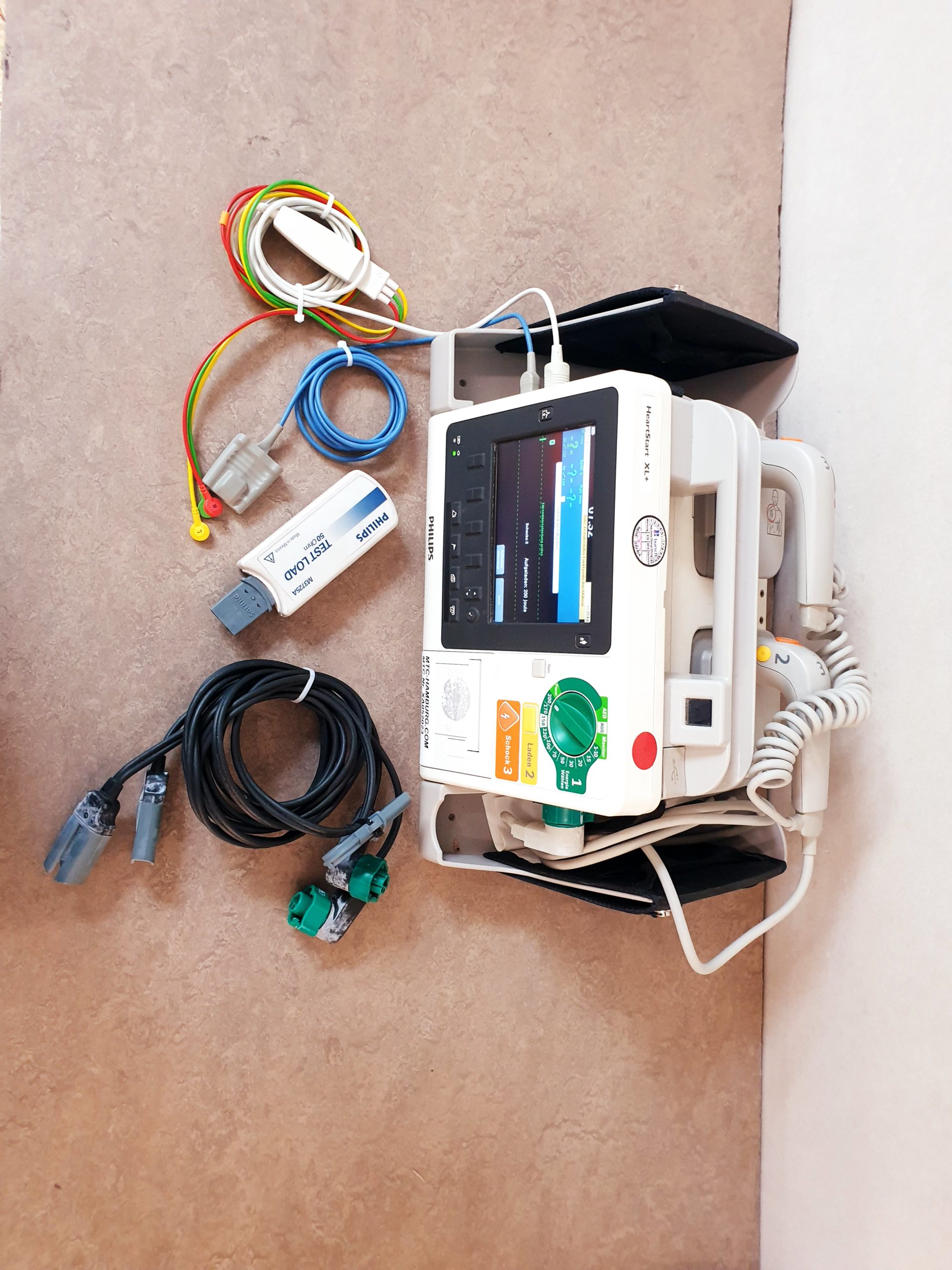 PHILIPS HeartStart XL+ Defi Defibrilator DOM 2012 thumbnail 3