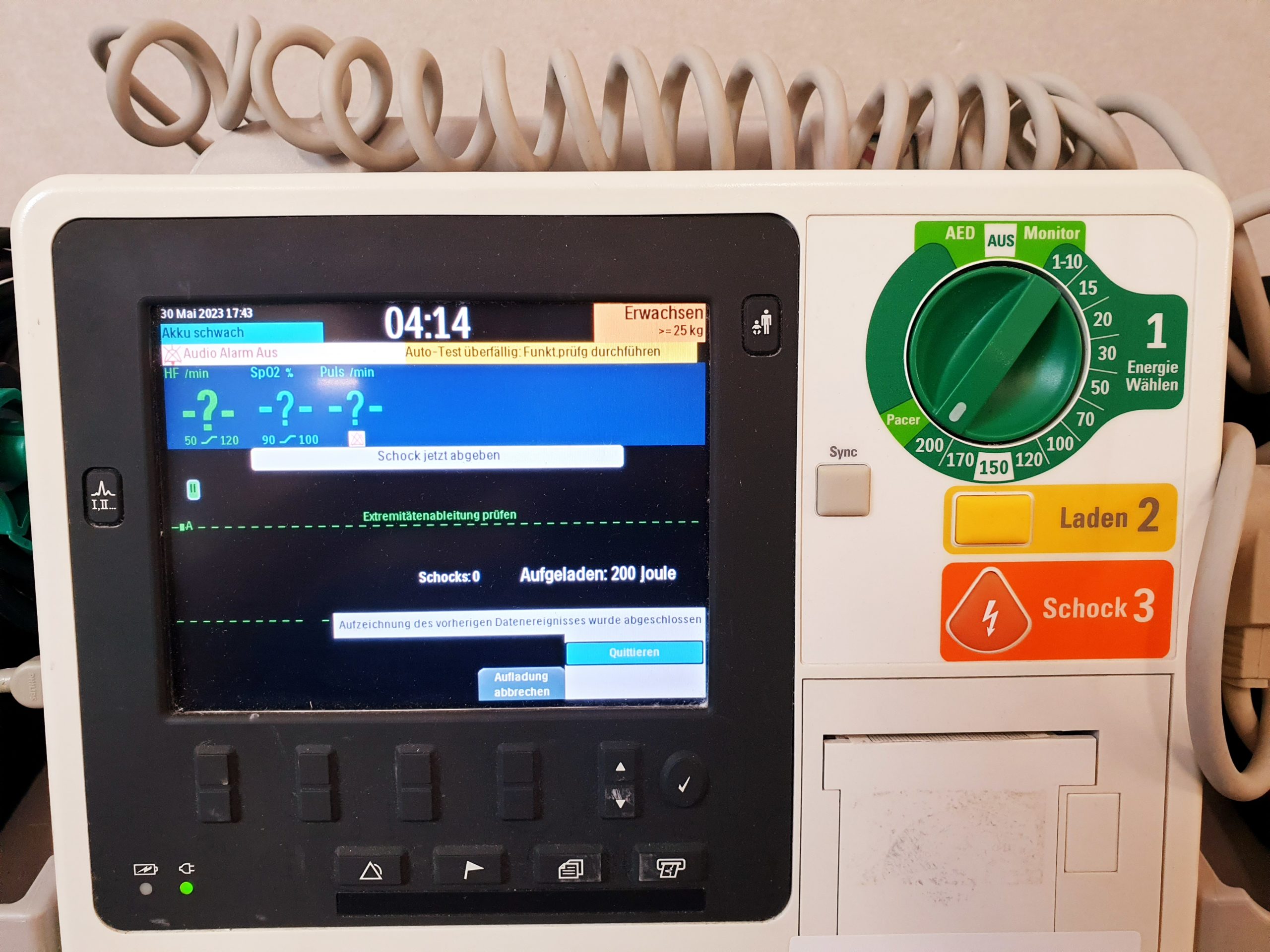 PHILIPS HeartStart XL+ Defi Defibrilator DOM 2012 thumbnail 8