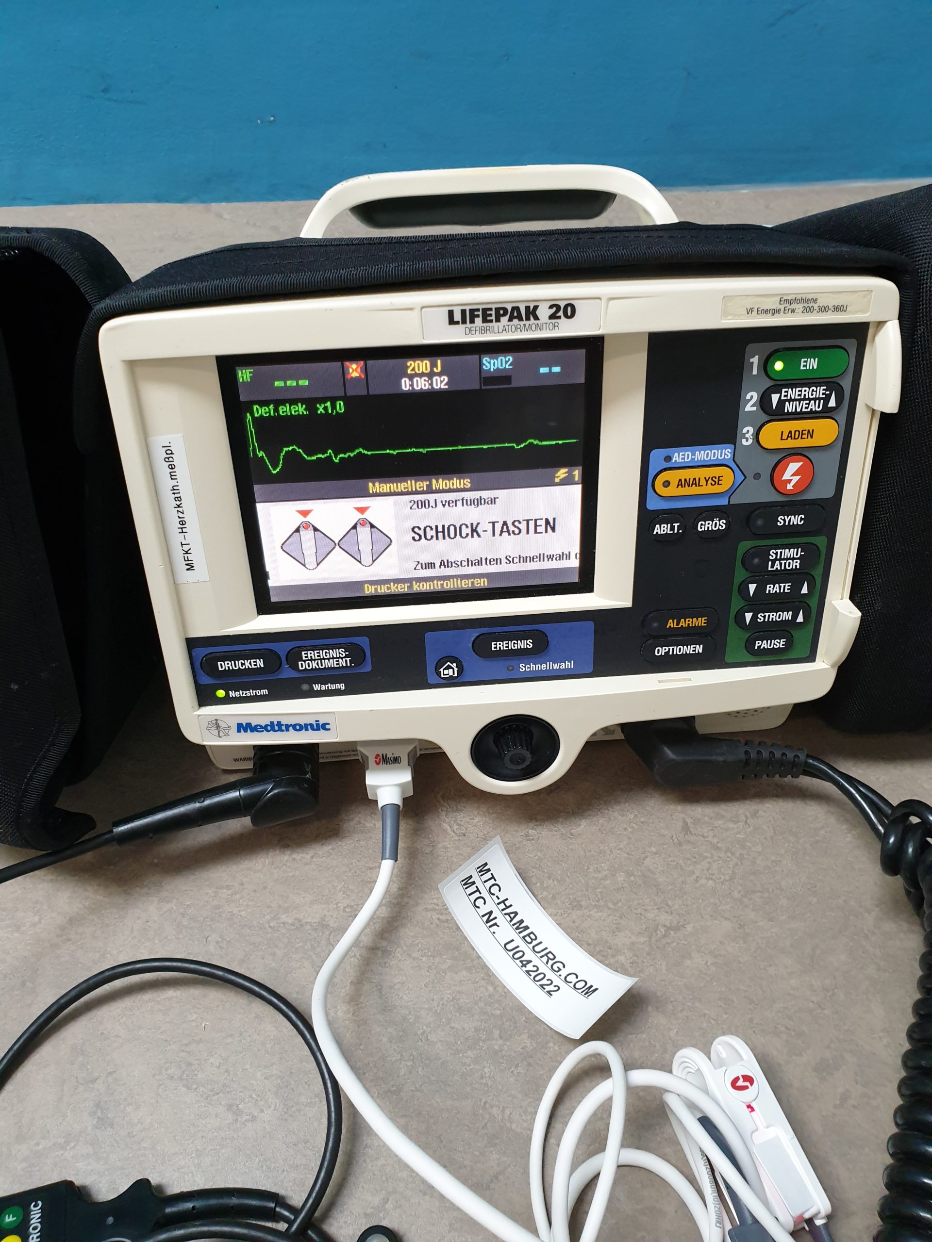MEDTRONIC Lifepak 20 Defibrillator mit Zubehör thumbnail 2