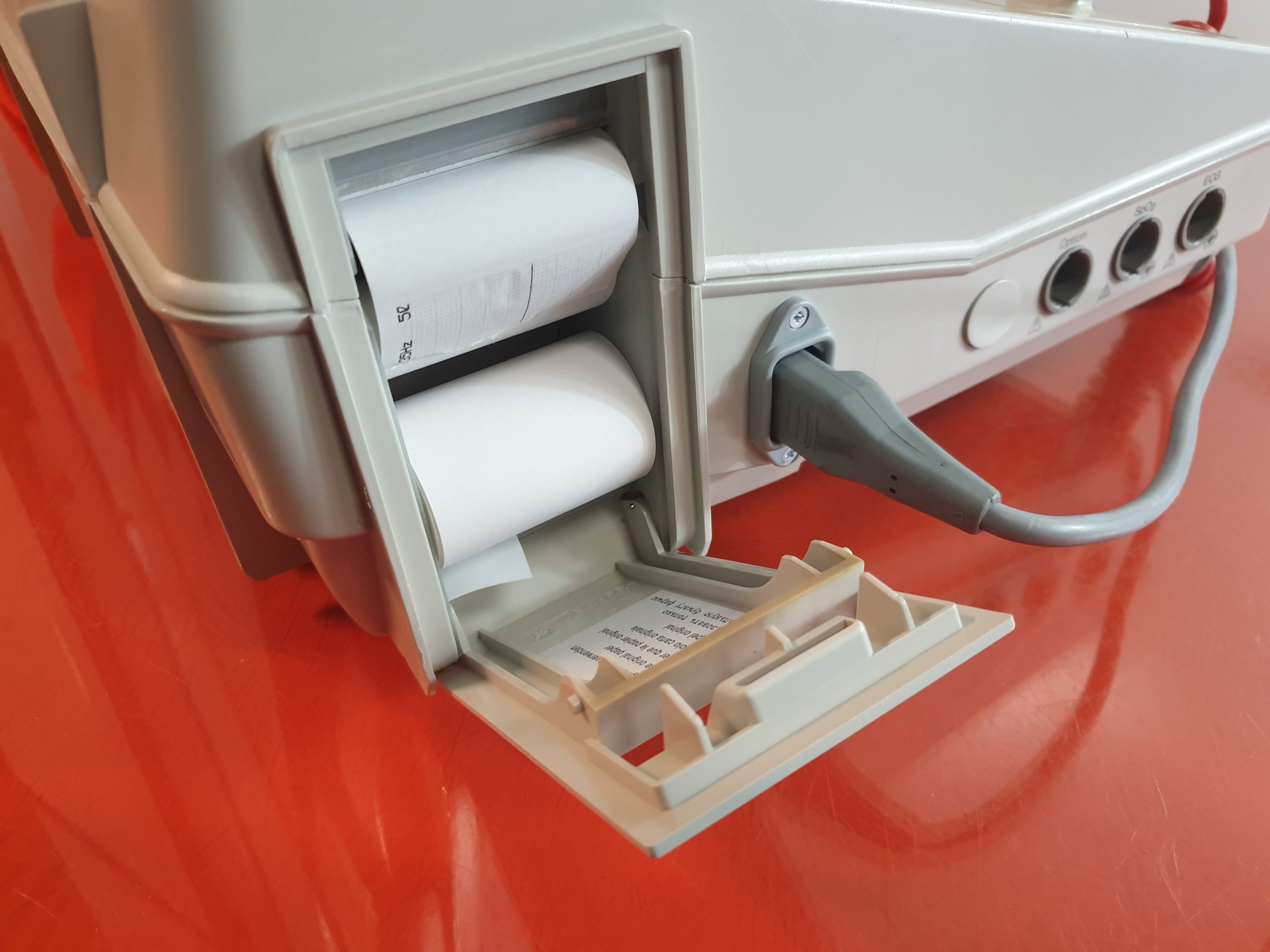 GE Hellige Cardioserv Defibrillator + EKG Ableitungskabel + SpO2 Fingersensor thumbnail 10