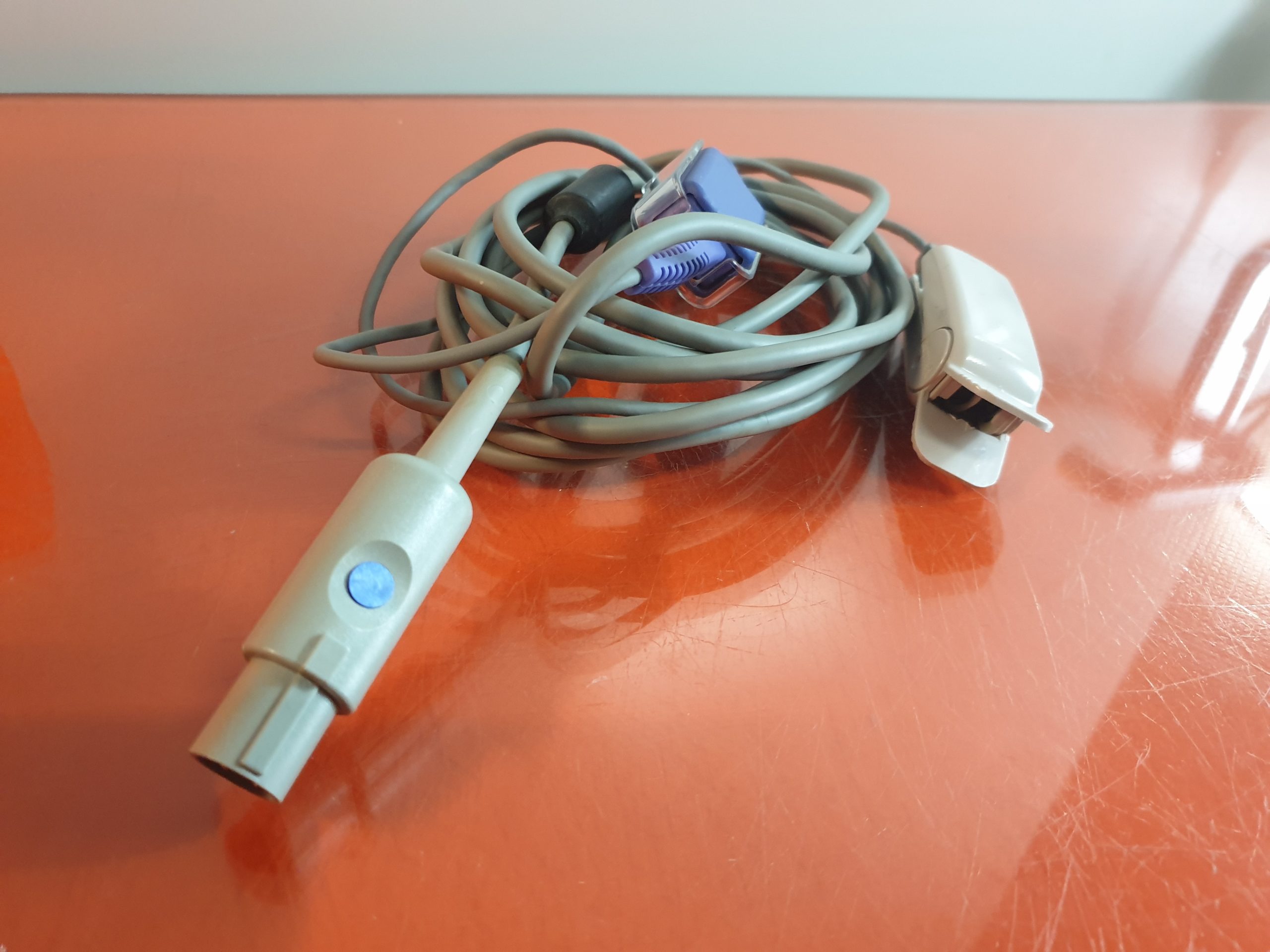 GE Hellige Cardioserv Defibrillator + EKG Ableitungskabel + SpO2 Fingersensor thumbnail 17