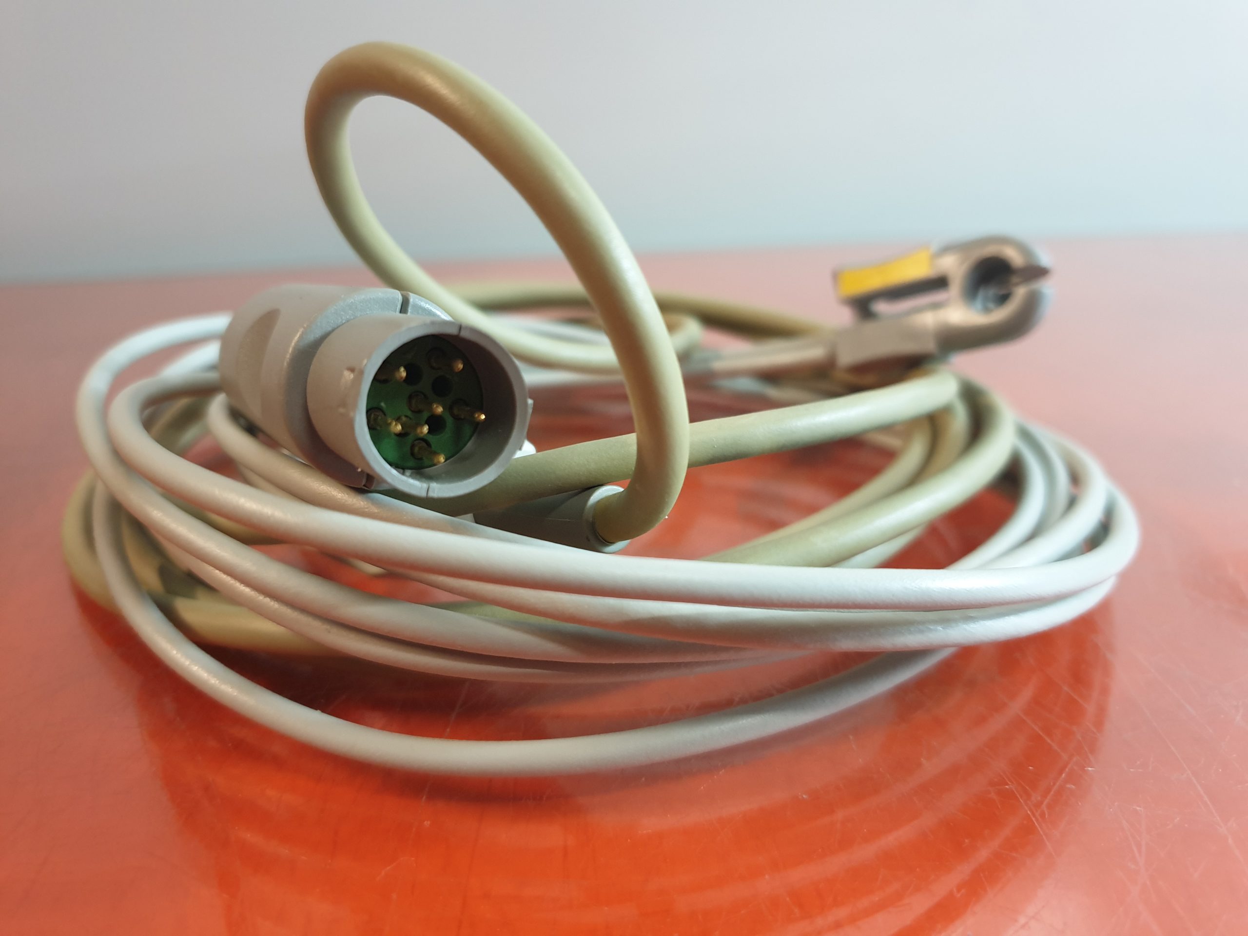 GE Hellige Cardioserv Defibrillator + EKG Ableitungskabel + SpO2 Fingersensor DOM 2013 thumbnail 9