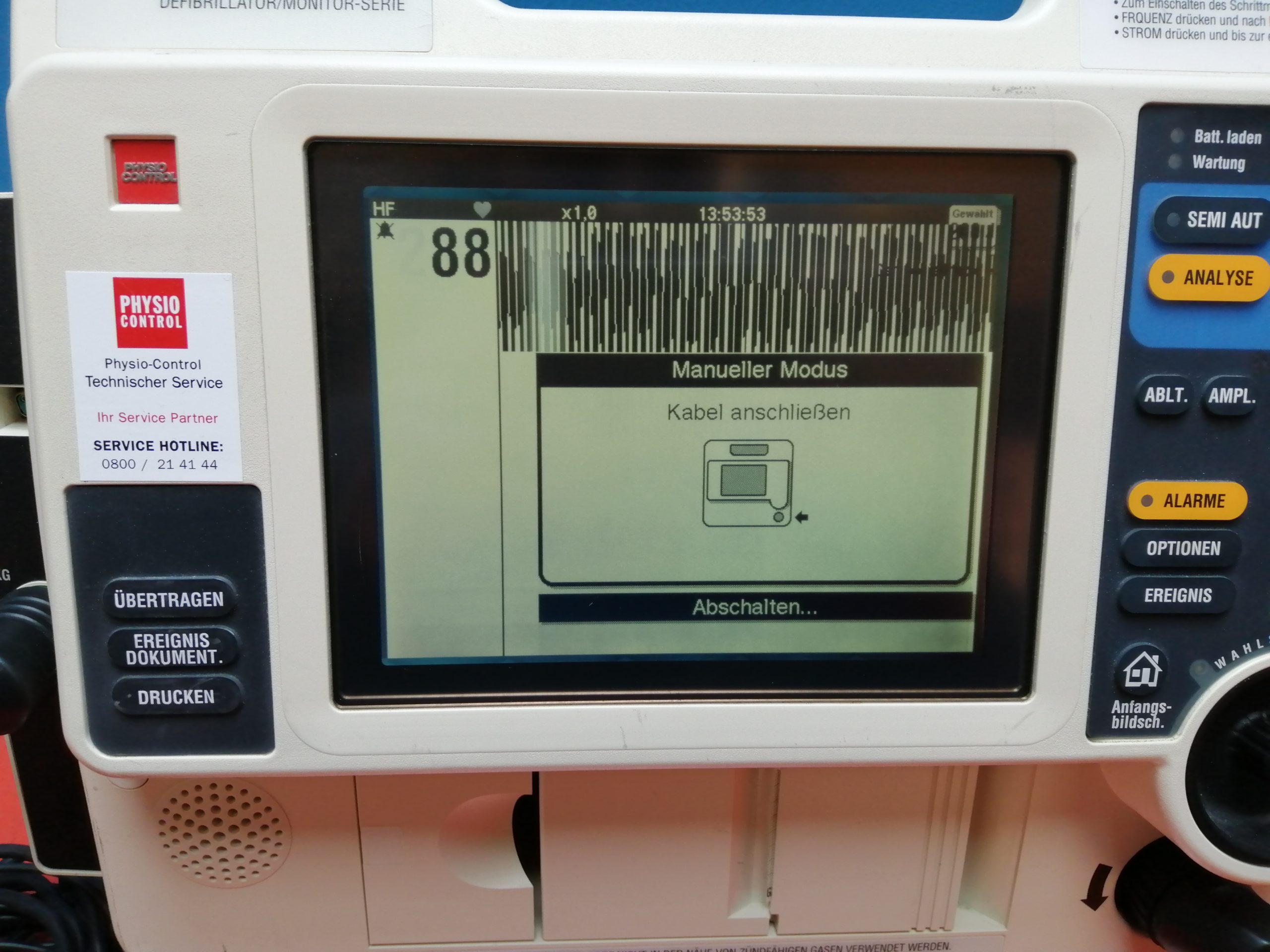 Physio-Control Lifepak 12 Defibrillator thumbnail 2