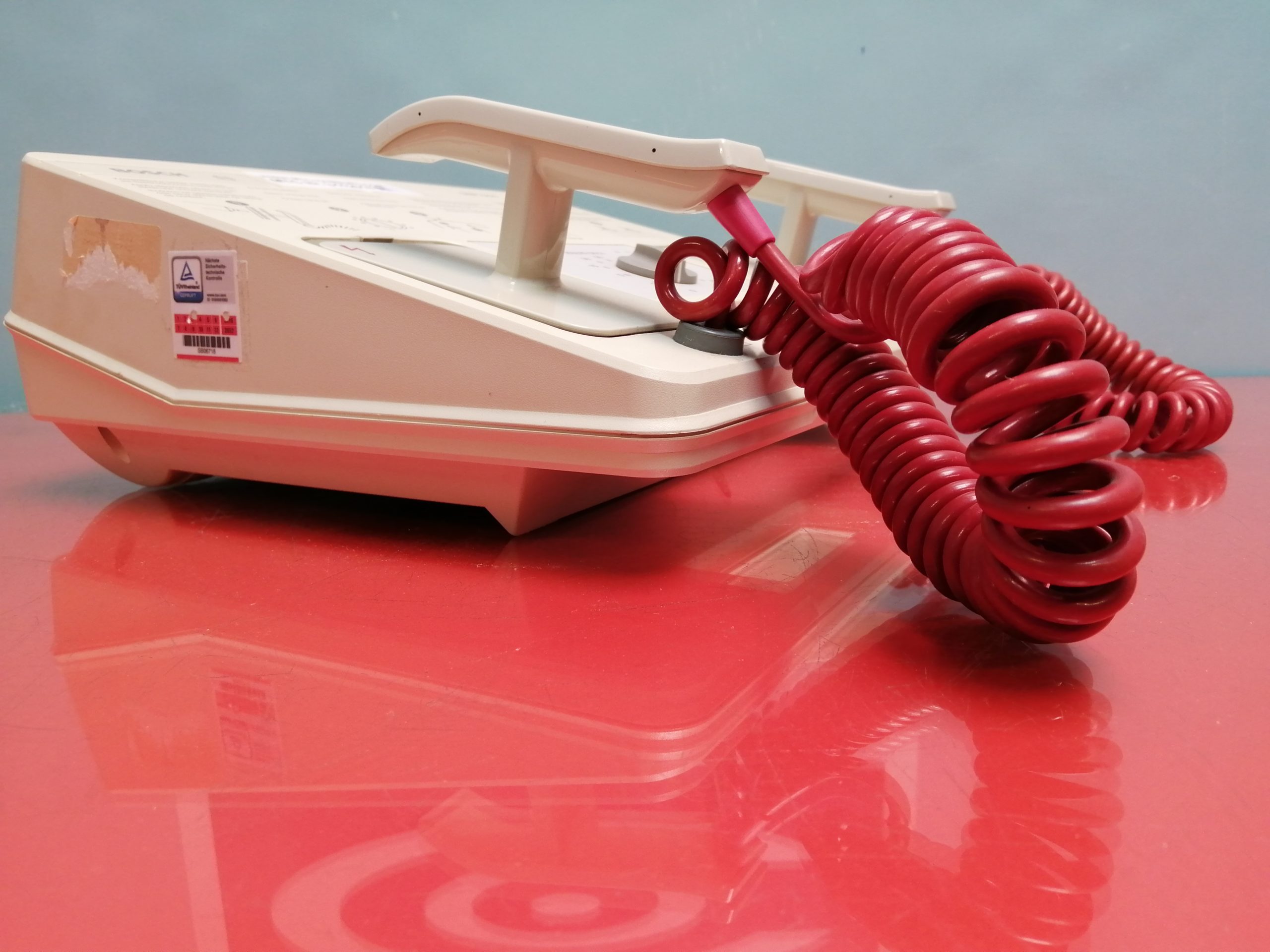 Bosch DEFI 503 Defi – Defibrillator thumbnail 2