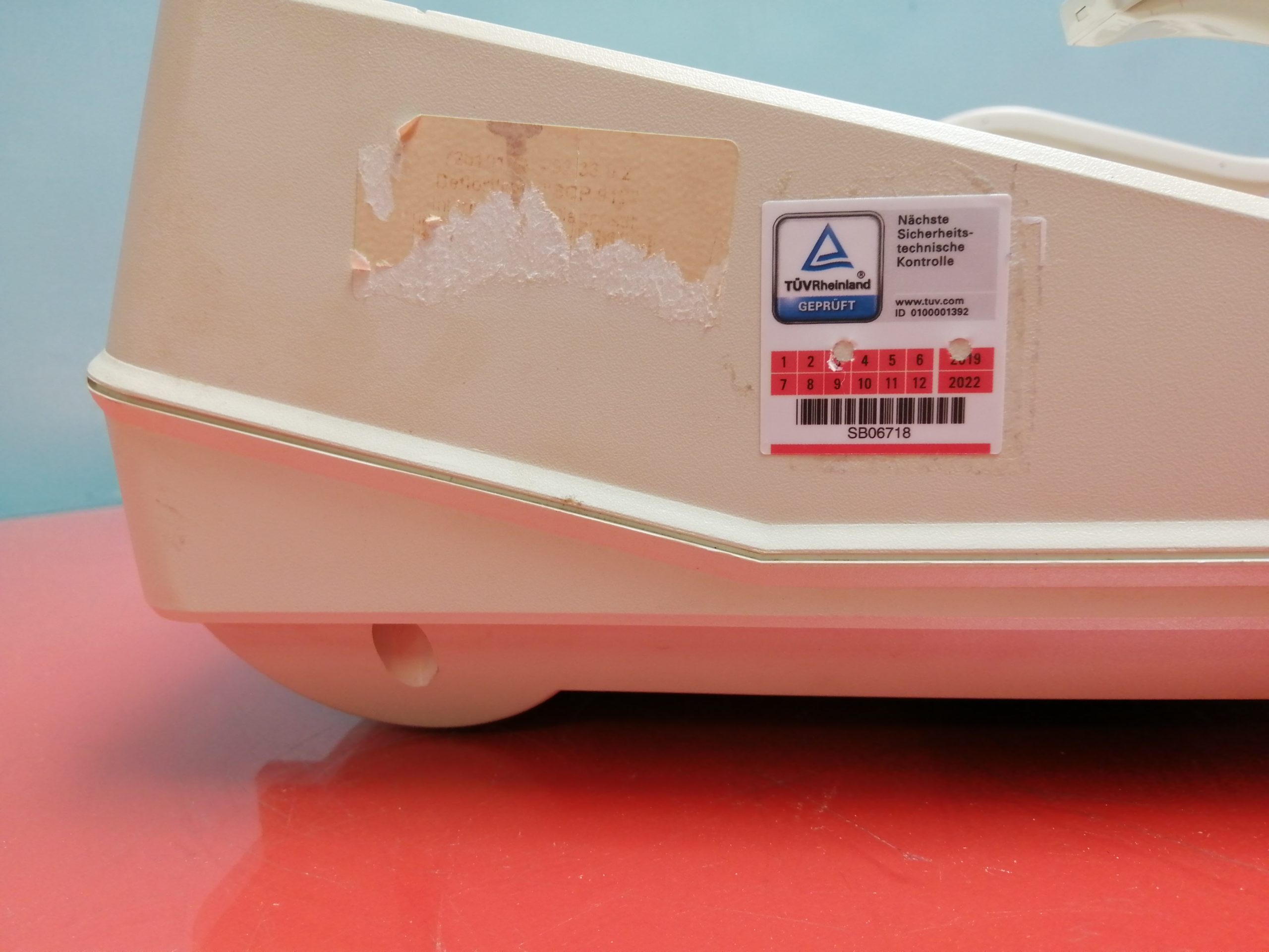 Bosch DEFI 503 Defi – Defibrillator thumbnail 3