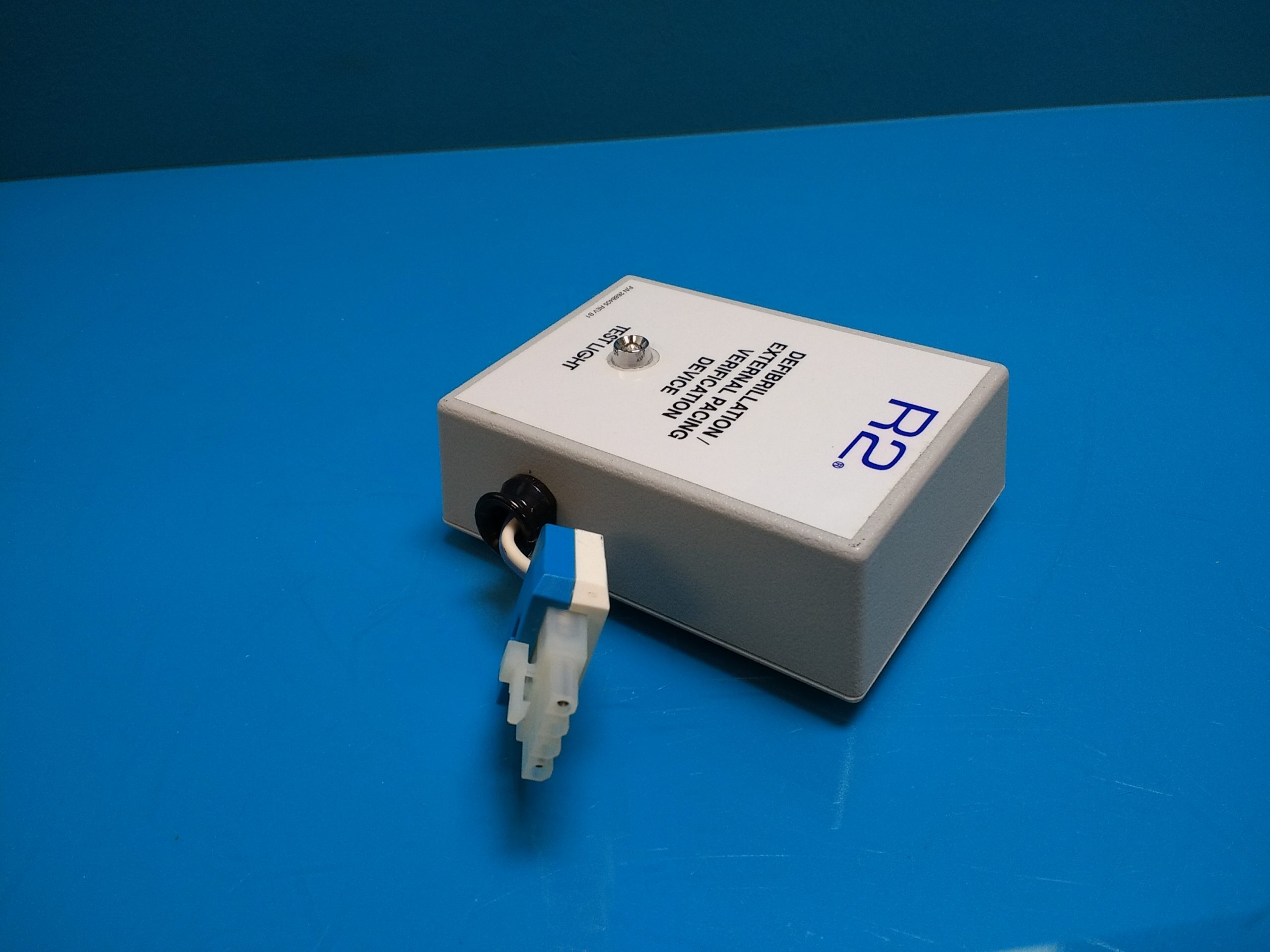 R2 Cardiotronics 32-188DP 32-188 DP Defibrilator Tester thumbnail 2