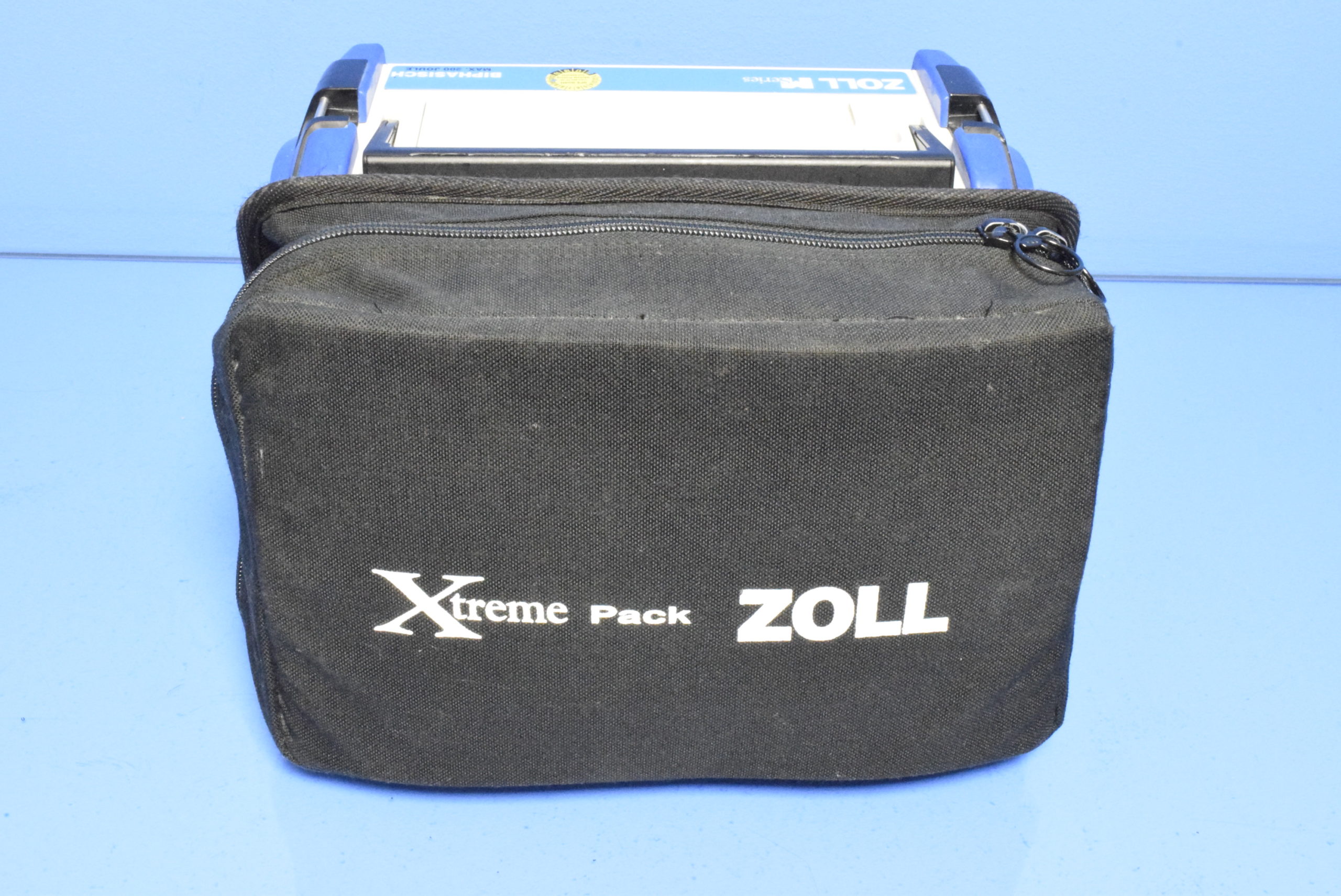 Zoll M Series Defibrillator mit Cardio Version — image 1 of 1