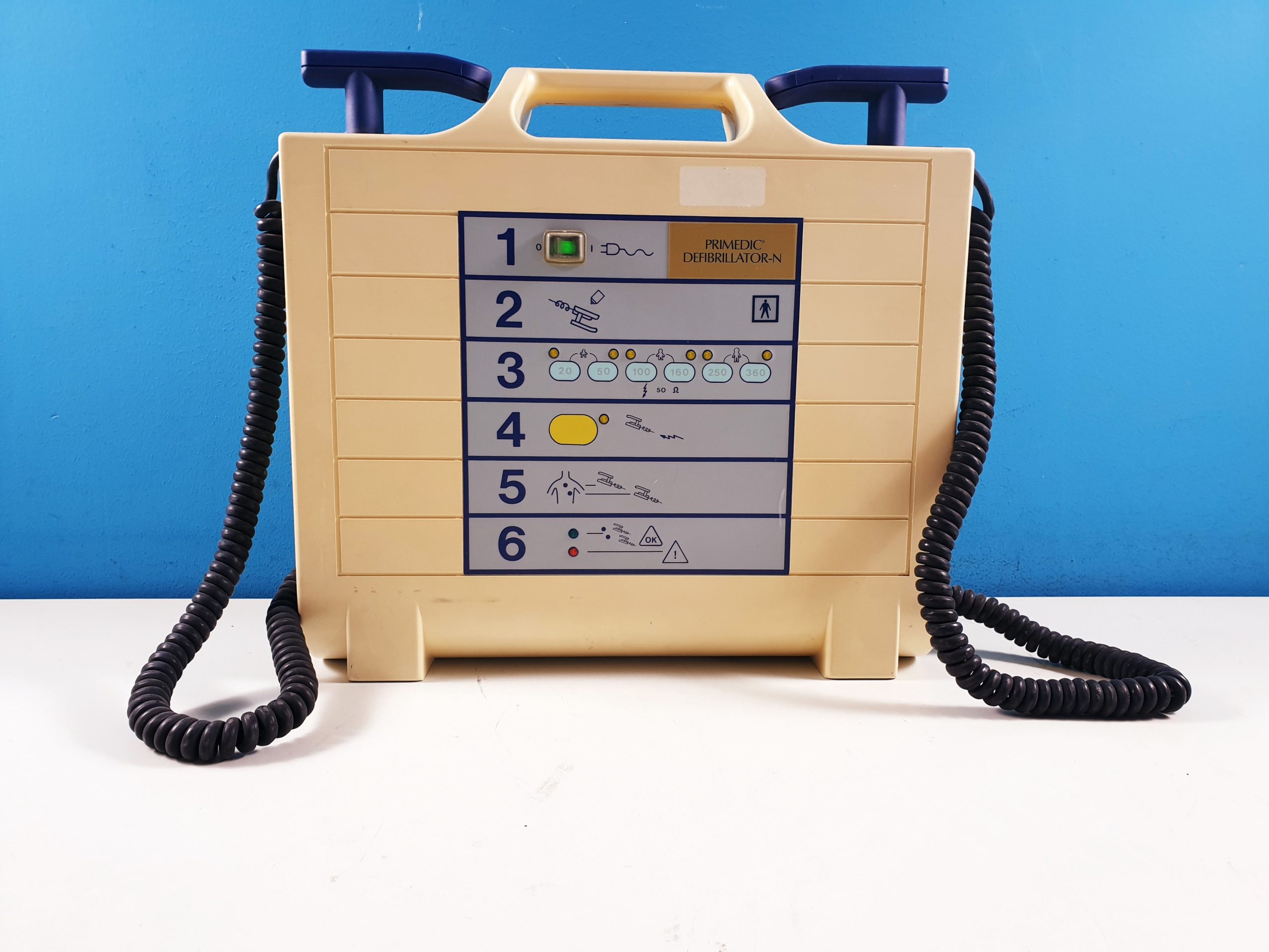 Primedic Defi-N Metrax M100 Defibrilator // Defi — image 1 of 4