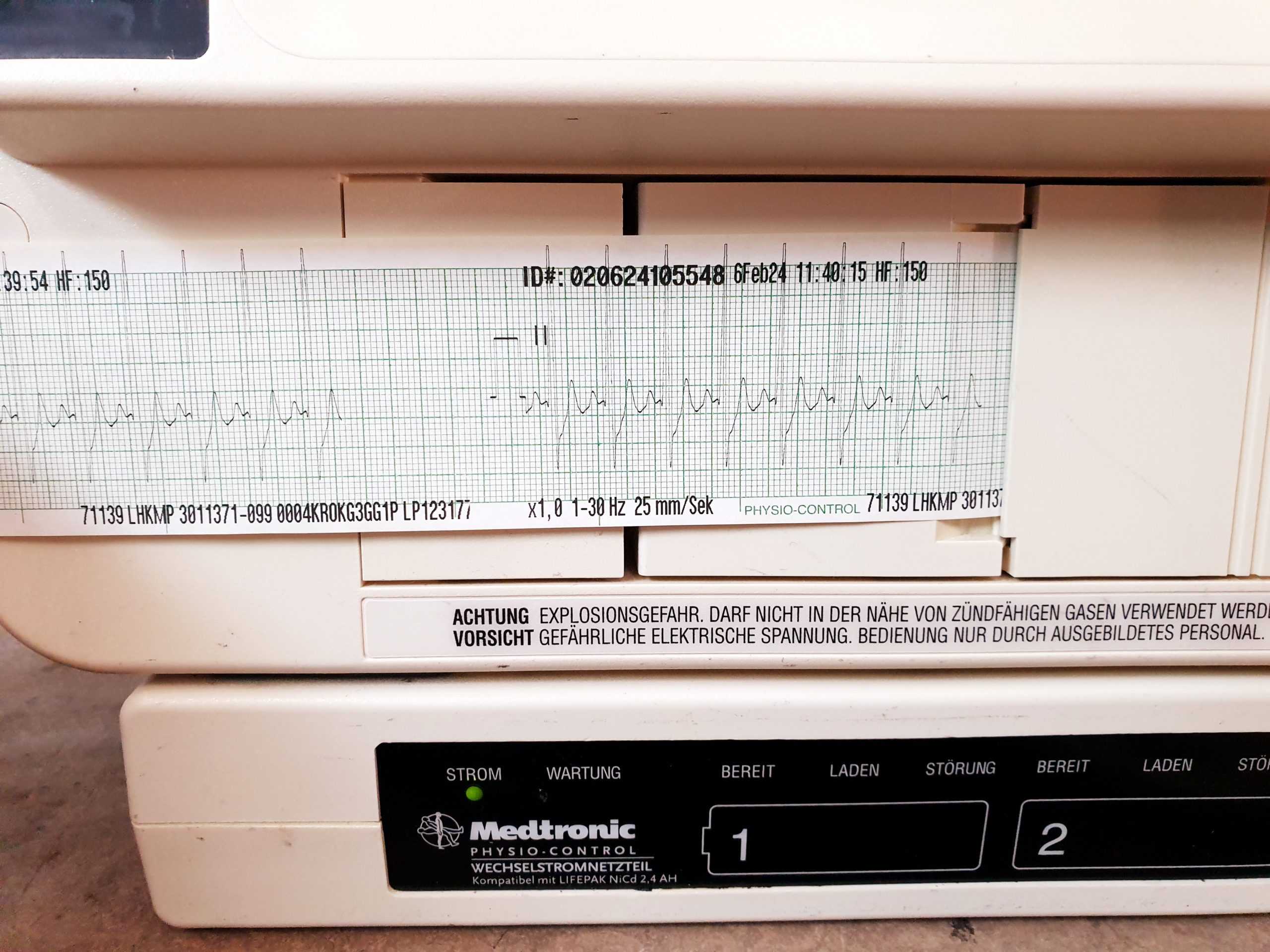 Medtronic Lifepak 12 Defi Defibrilator – thumbnail 12