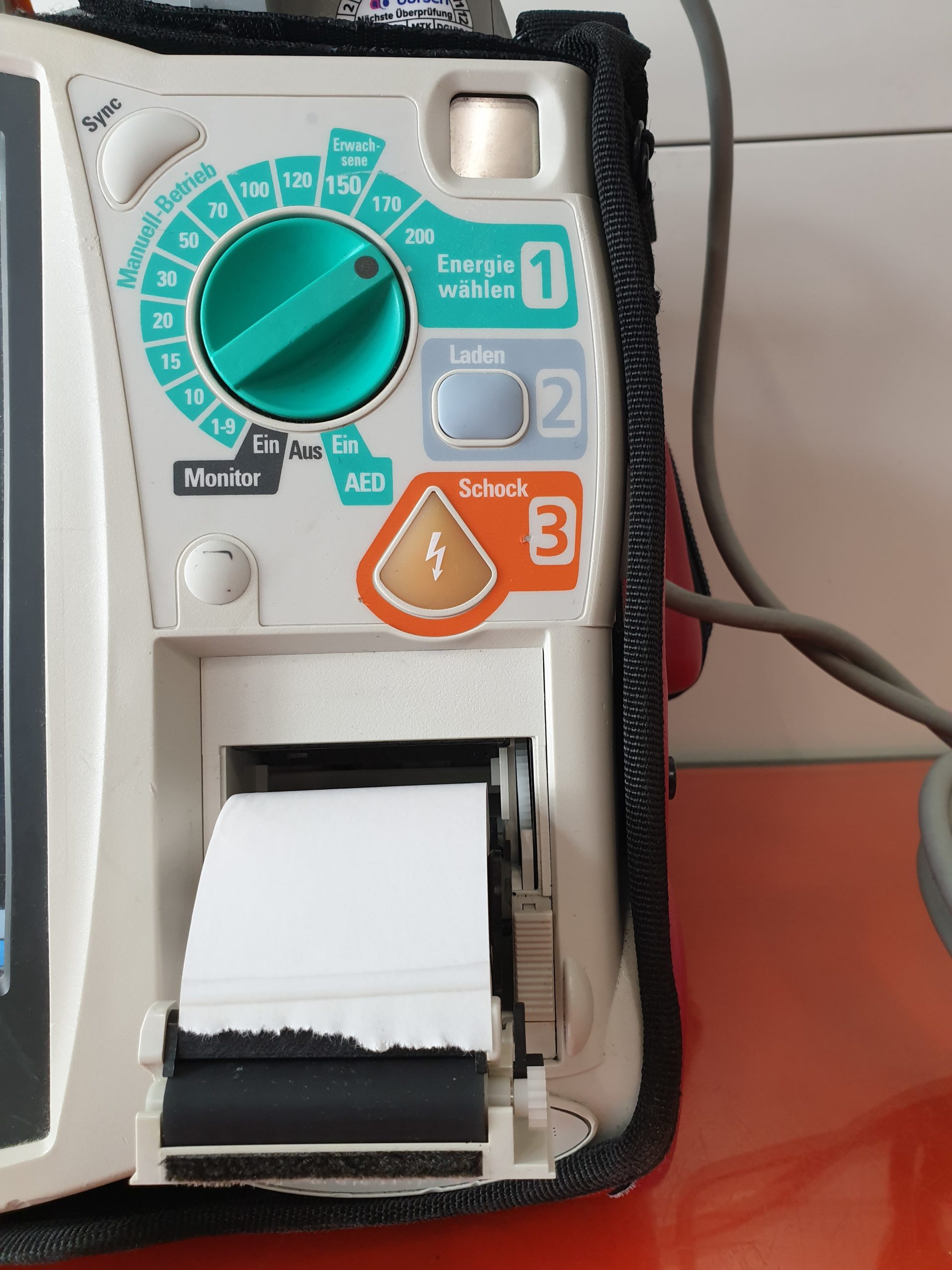 PHILIPS HeartStart MRx Defibrillator mit Zubehör und Tragetasche thumbnail 2