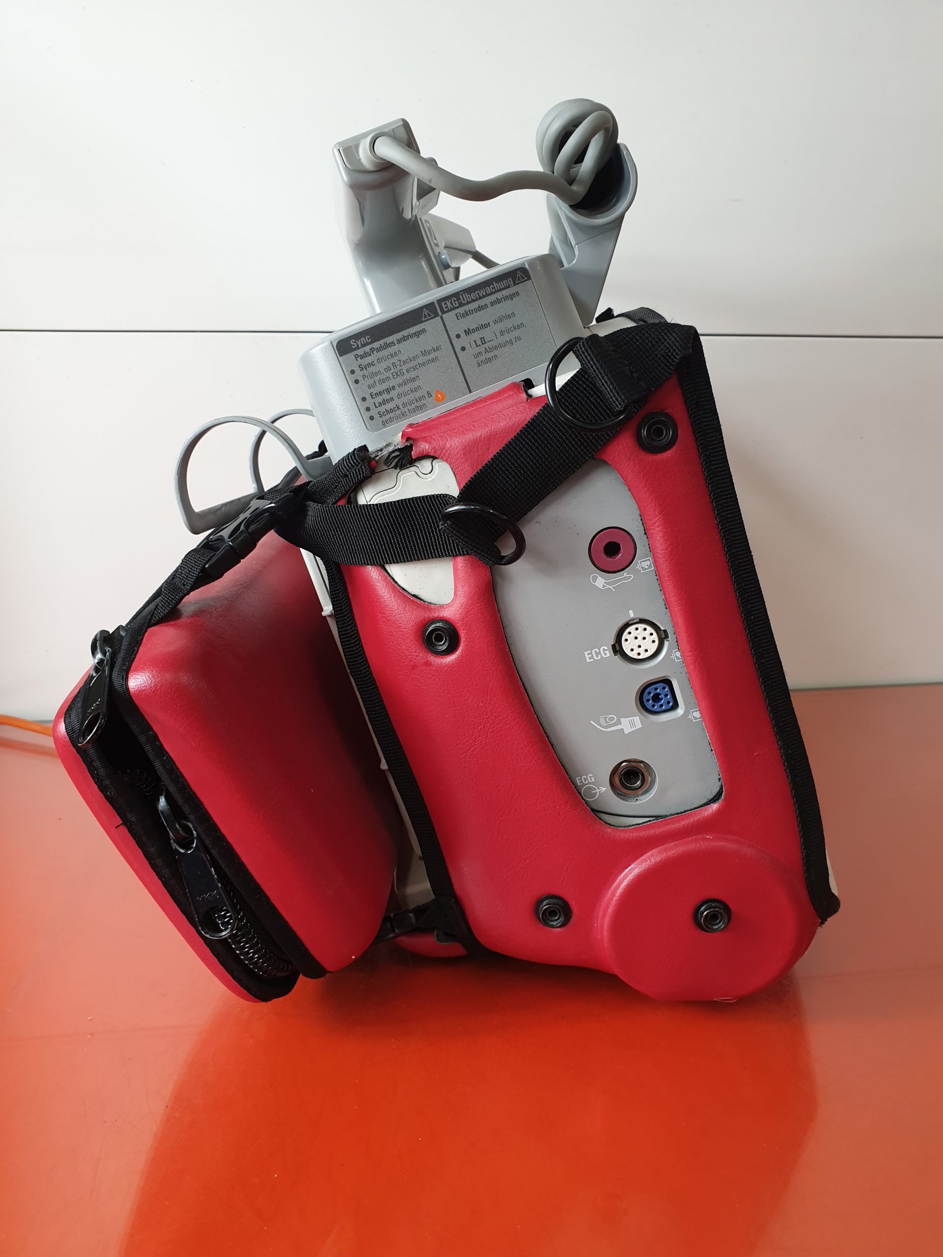 PHILIPS HeartStart MRx Defibrillator mit Zubehör und Tragetasche thumbnail 5