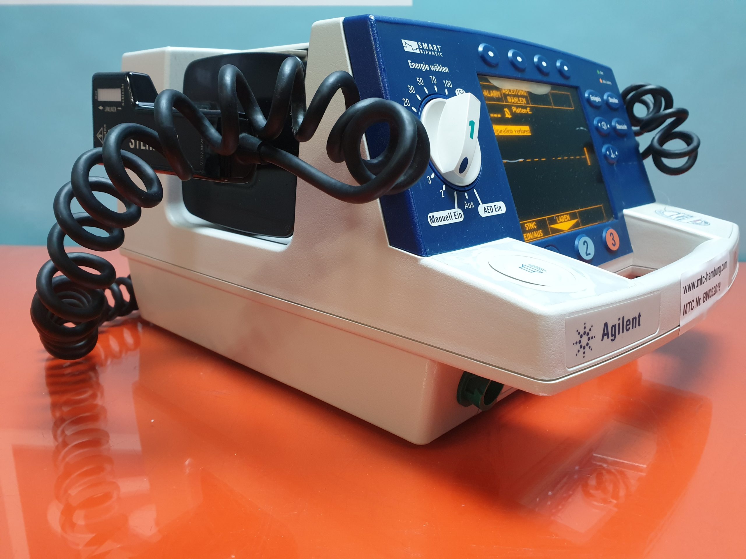 Philips Agilent Heartstream XL AED Defilbrilator thumbnail 2