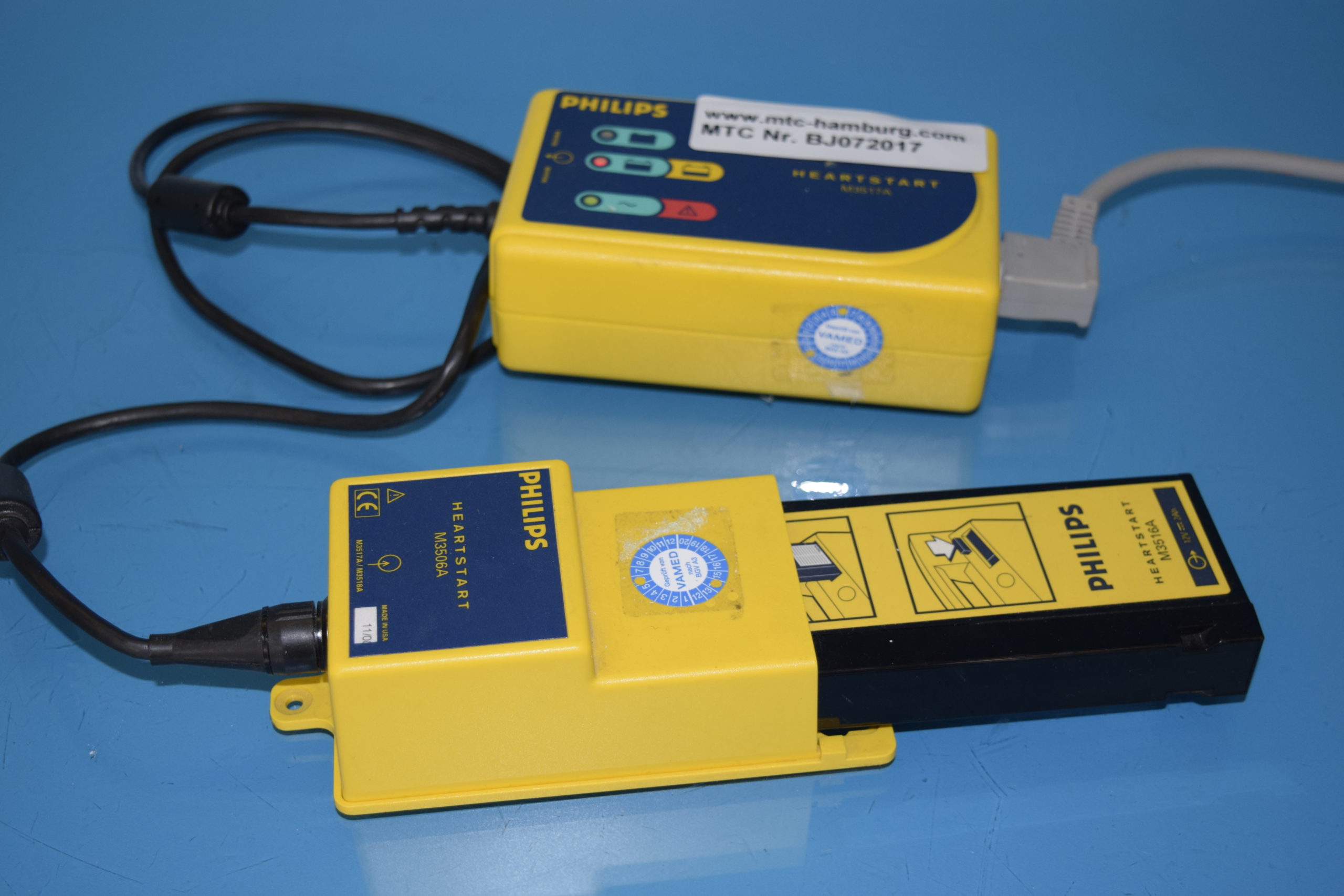Philips Agilent M3517a Heartstream Medical Battery Charger thumbnail 4