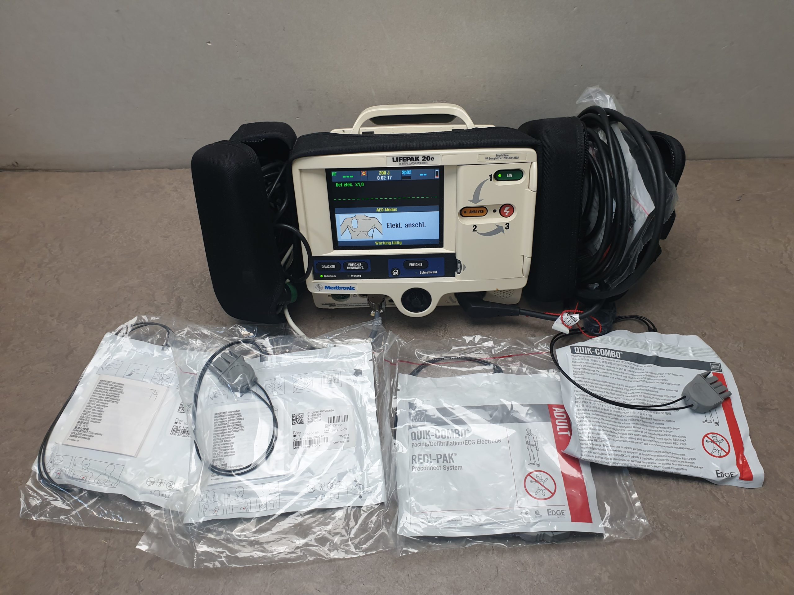 Medtronic Lifepak 20e Defi Defibrilator thumbnail 5