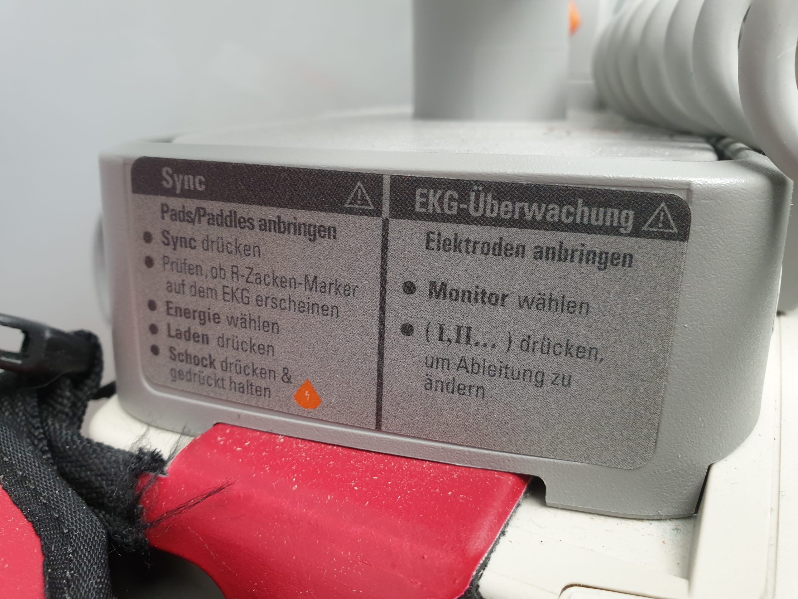PHILIPS HeartStart MRX Defi Defibrilator – mit Zubehör thumbnail 20