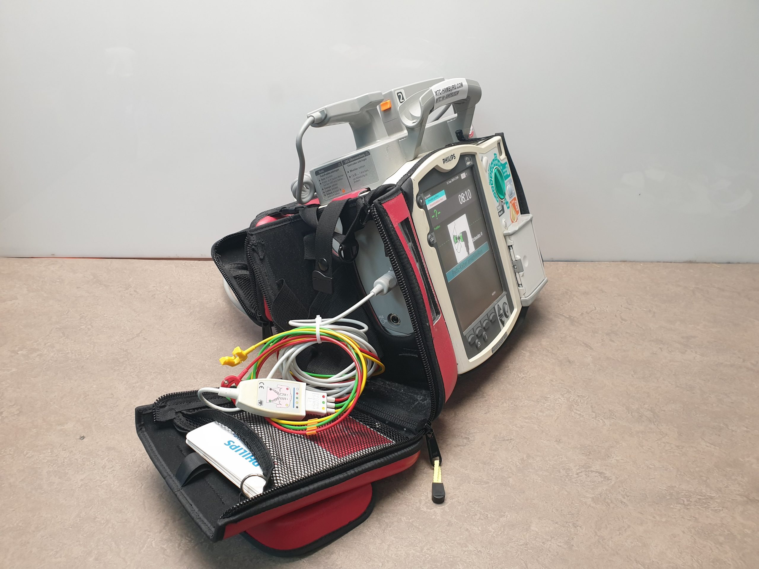 Philips Heartstart MRx Defibrillator thumbnail 3