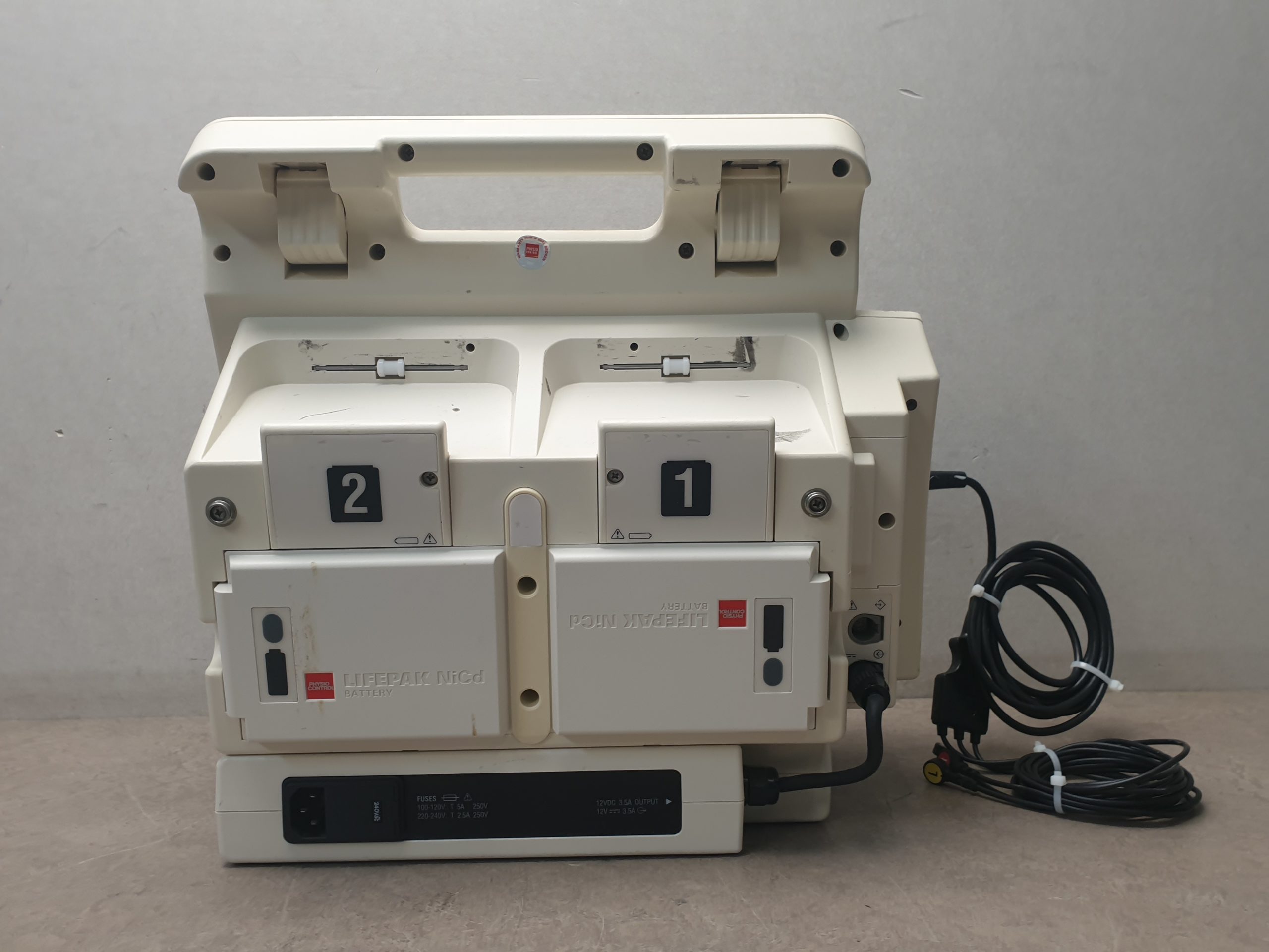 Medtronic physio Control Lifepak 12 Defi – Defibrilator thumbnail 7