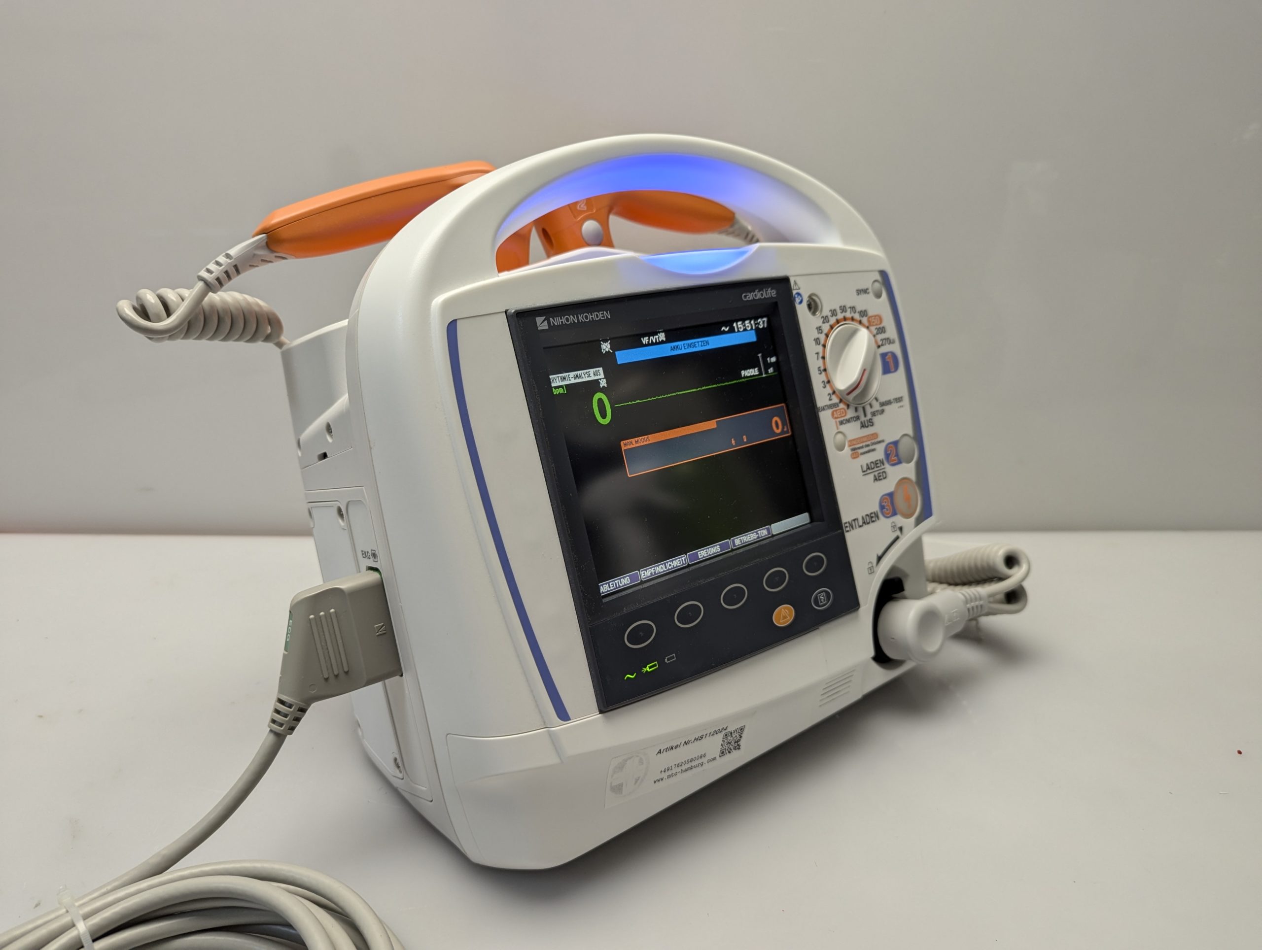 Nihon Kohden TEC-5621NG Defibrillator thumbnail 3