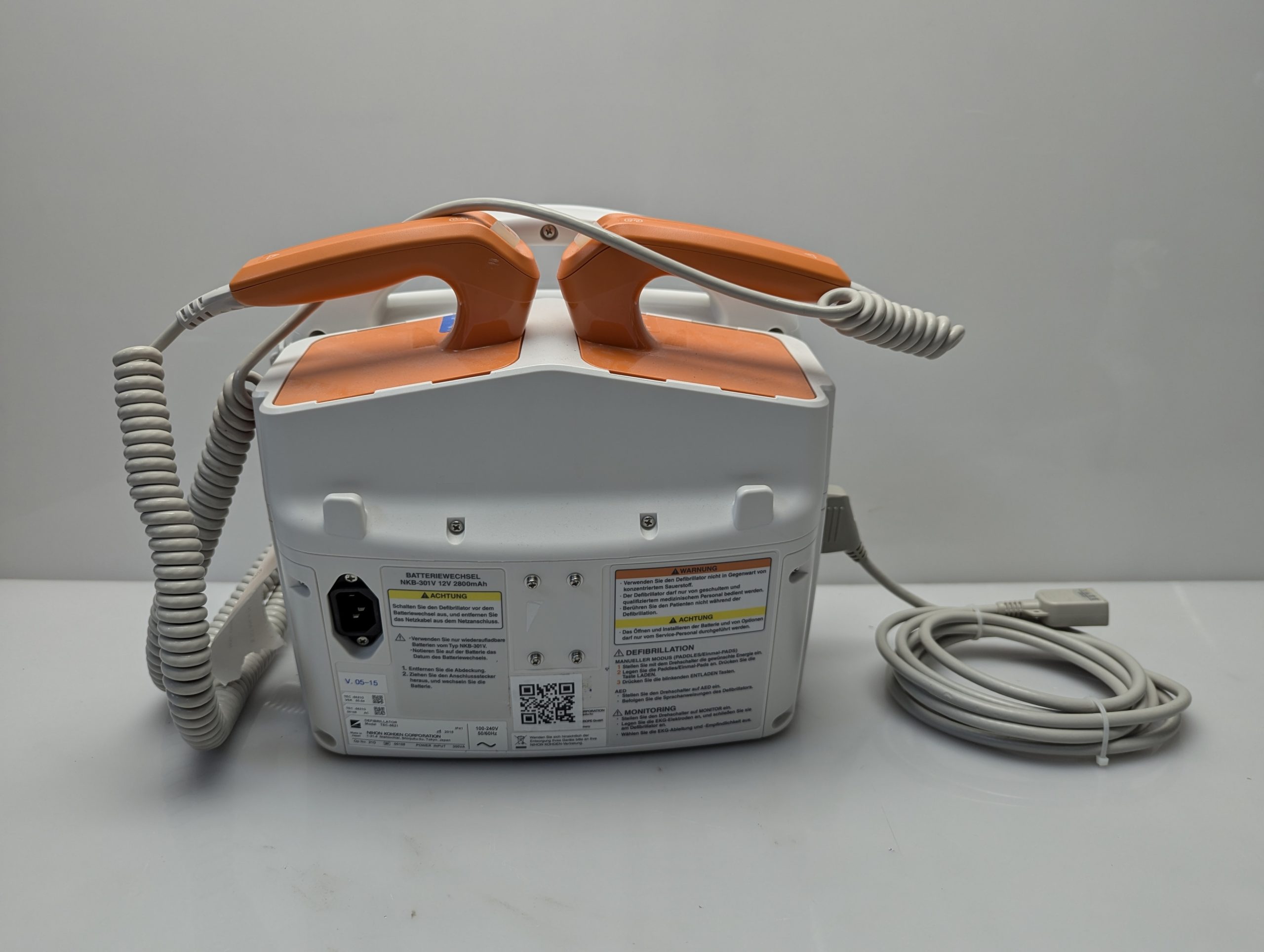 Nihon Kohden TEC-5621NG Defibrillator thumbnail 5