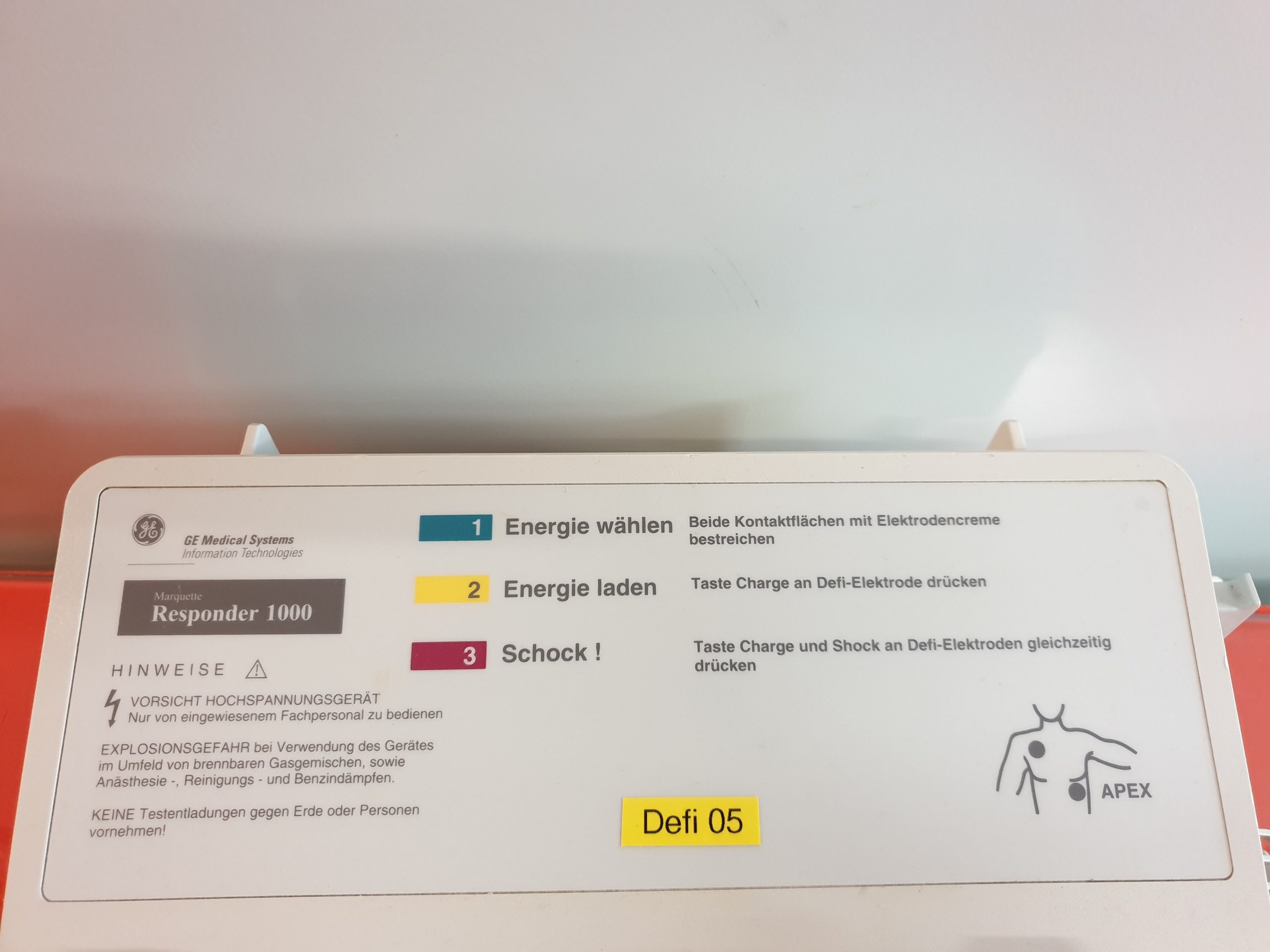 GE Healthcare Hellige Marquette Responder 1000 Defibrillator – Netzbetrieb – Akkuleistung ist uns unbekannt– thumbnail 6