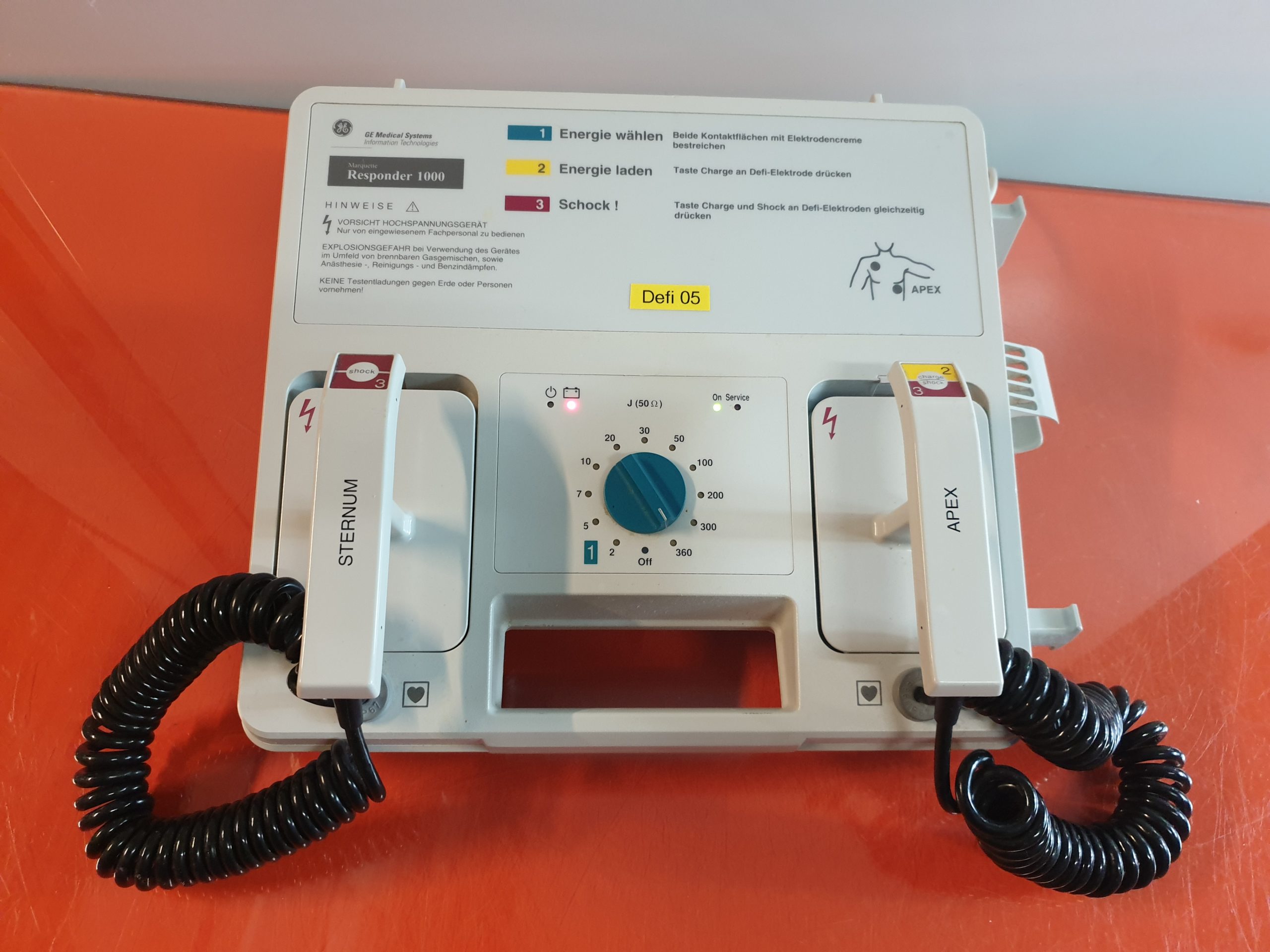 GE Healthcare Hellige Marquette Responder 1000 Defibrillator – Netzbetrieb – Akkuleistung ist uns unbekannt– thumbnail 10