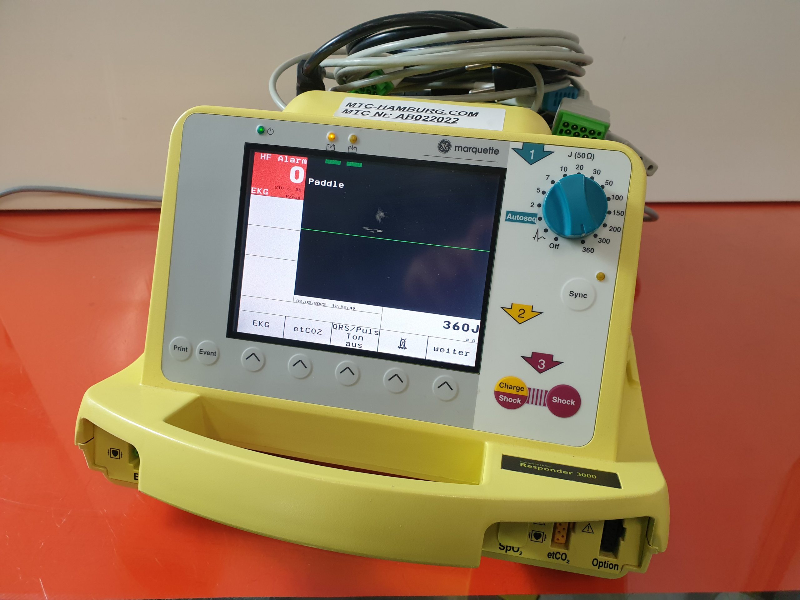 GE MEDICAL RESPONDER 3000 – Defibrilator – Defi — image 1 of 9