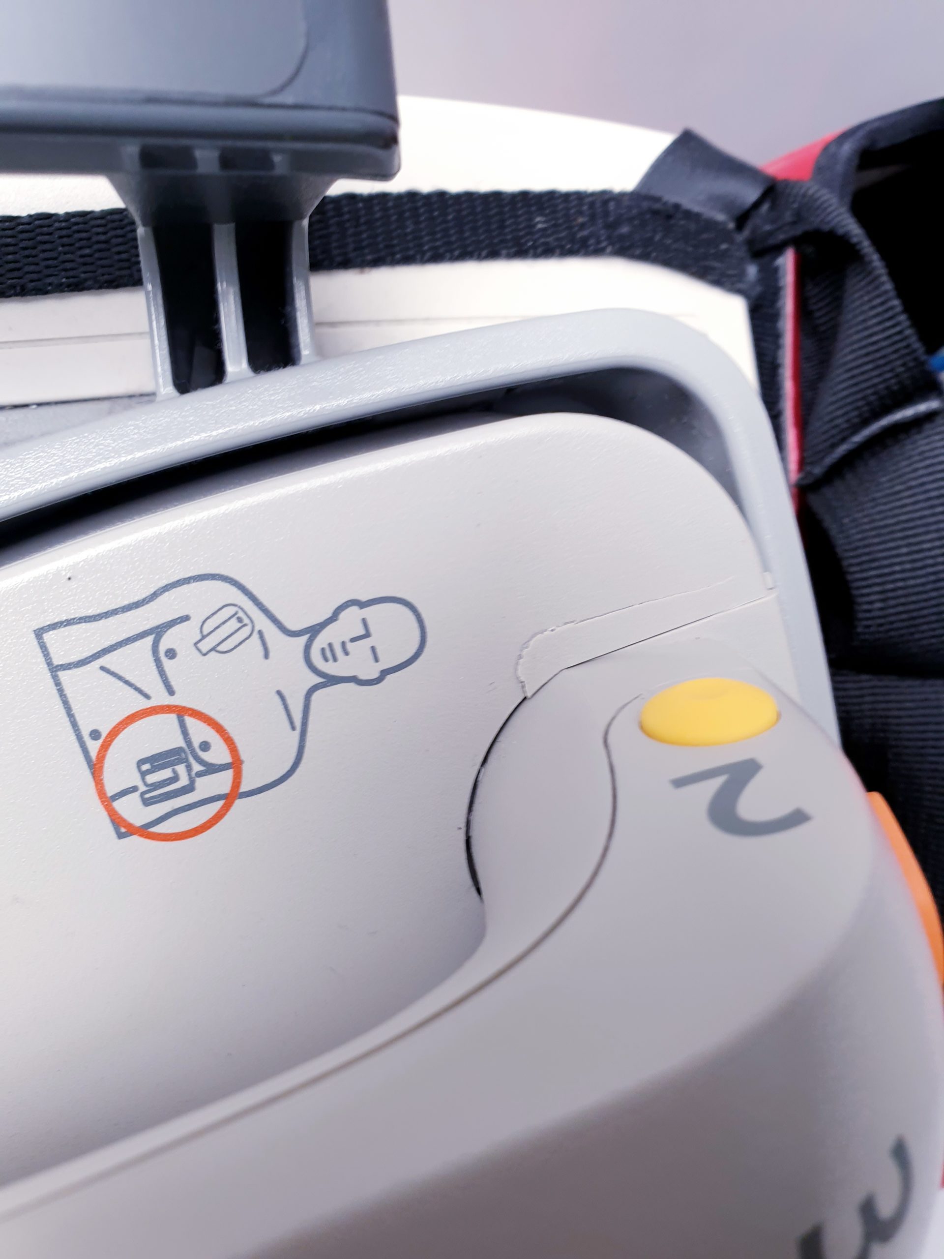 PHILIPS HeartStart MRx Defibrillator thumbnail 7