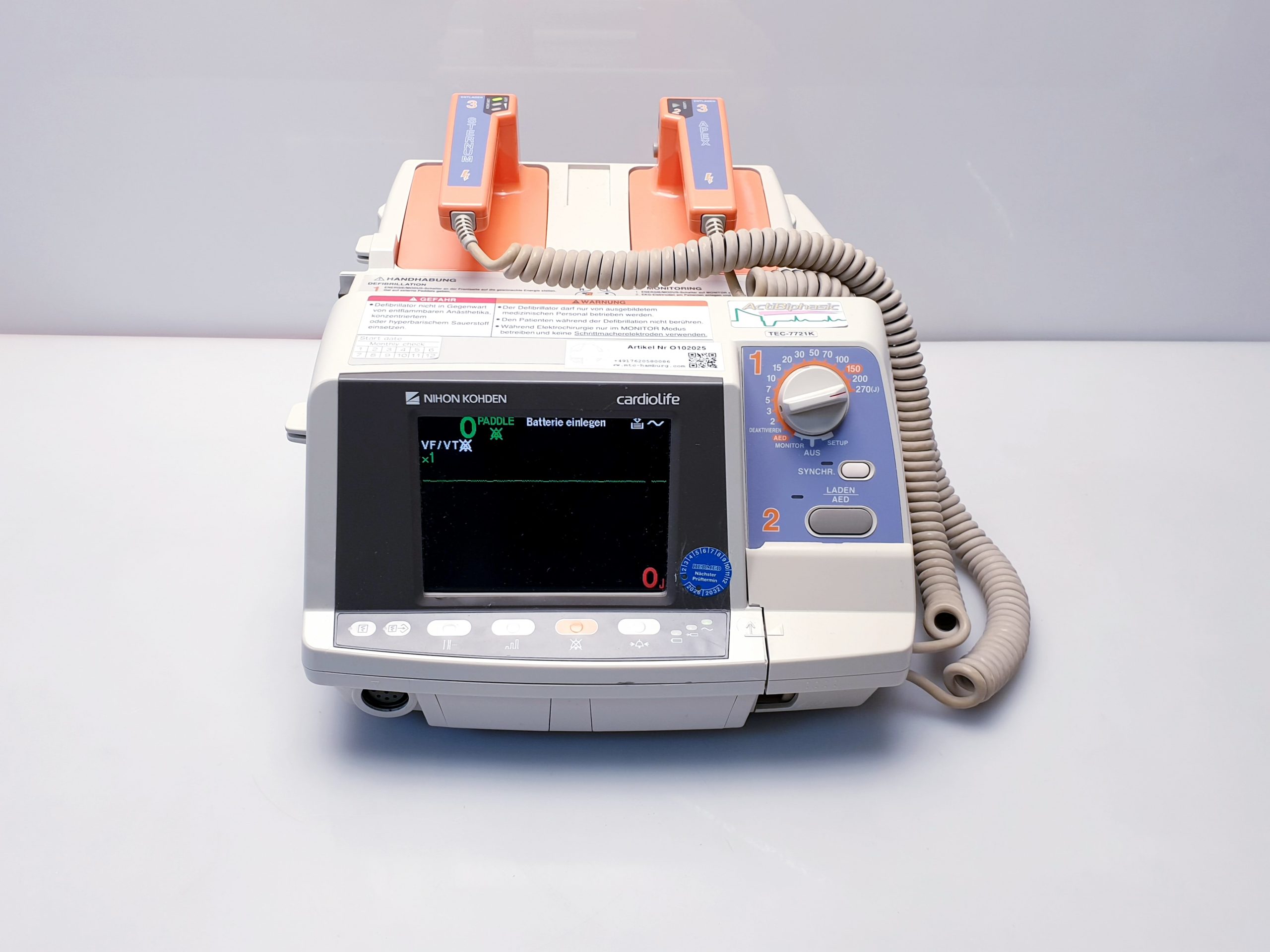 Nihon Kohden Cardiolife Tec-7721K Defibrillator thumbnail 3