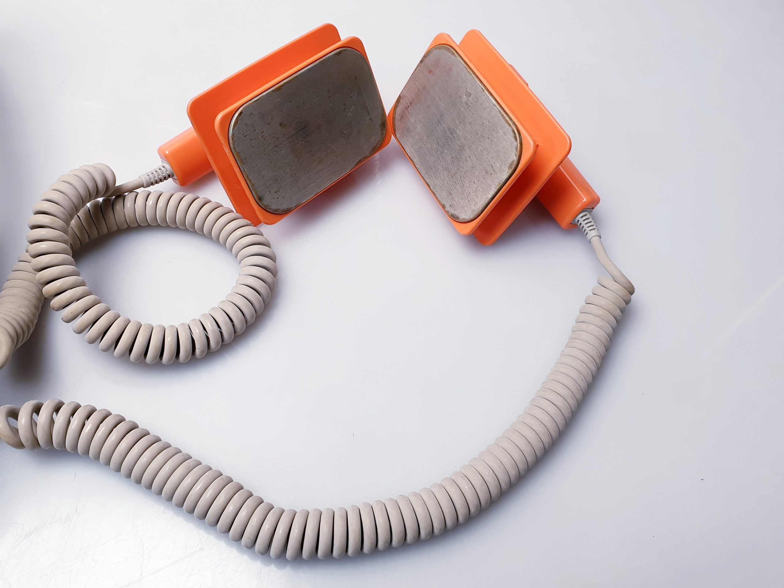 Nihon Kohden Cardiolife Tec-7721K Defibrillator thumbnail 7