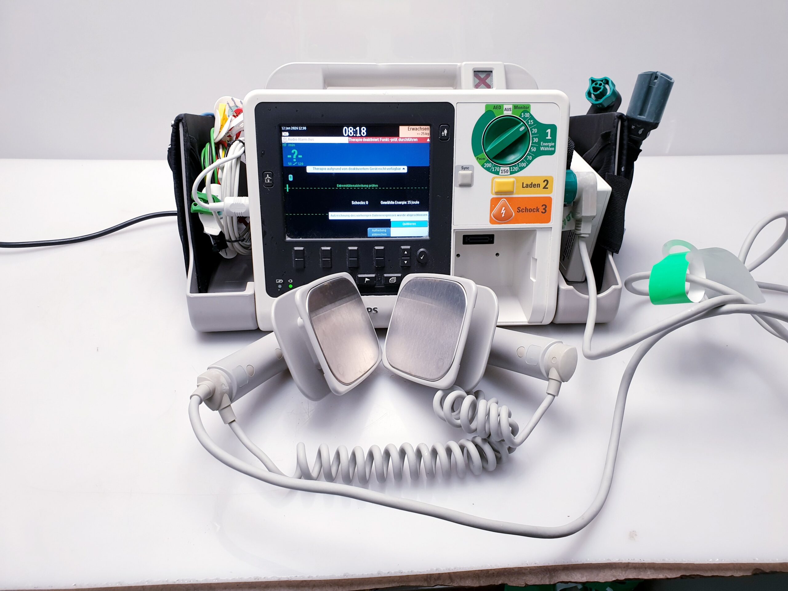 Philips HeartStart XL+ Monitor-Defibrillator 989803167281 thumbnail 9